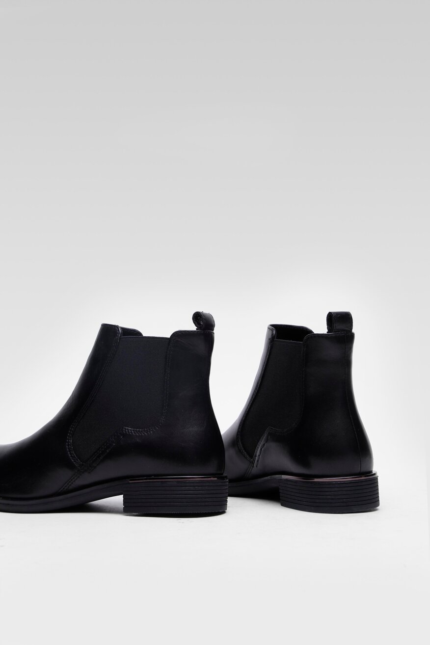 
                Lasocki - Skórzane botki czarne - 5903698816258