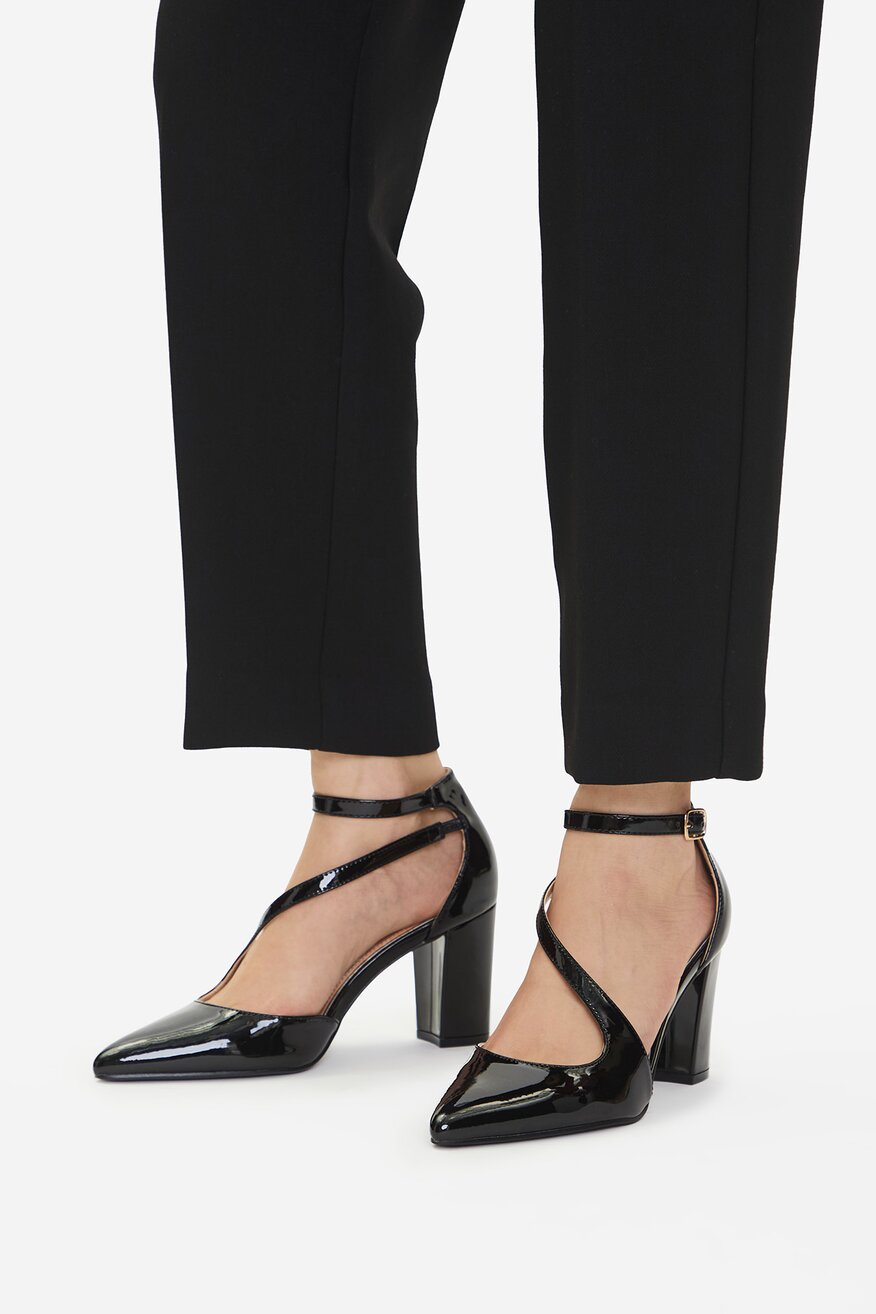 
                Туфлі-Човники DeeZee ЧОРНИЙ - 5906751374795