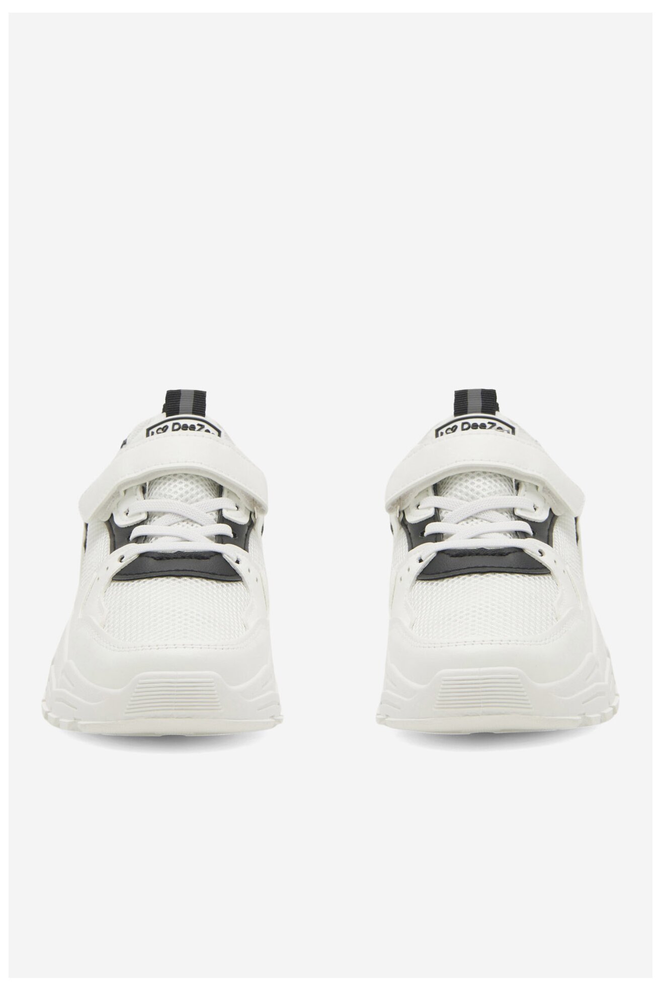 Сникърси DeeZee TS5677K-02AA ЧЕРЕН