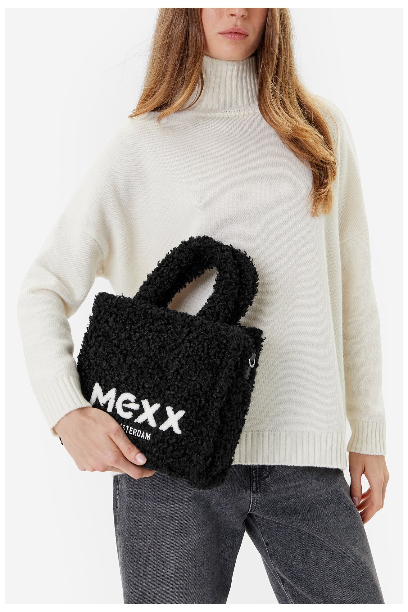 Kézitáska Mexx C-MEXX-S-013-08 FEKETE