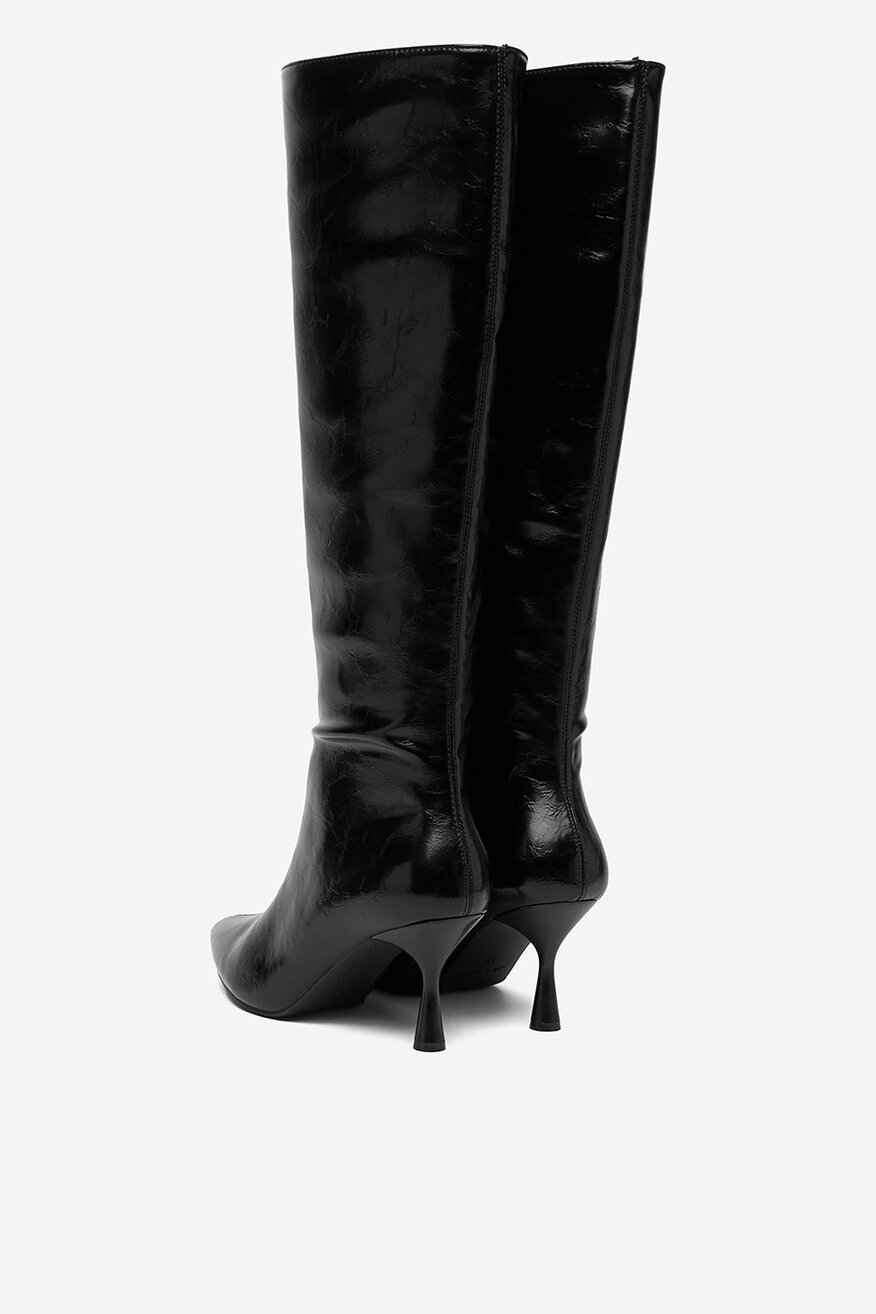 
                        Ботуши Jenny CEO-3A9851-6 ЧЕРЕН - 5906751400708