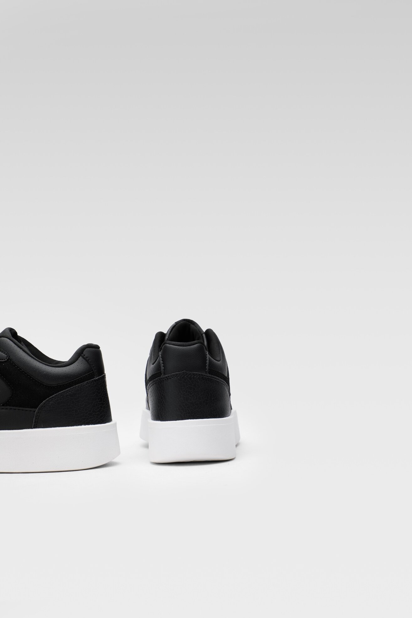 Obuwie sportowe Americanos WPRS-2021W12031 Czarny