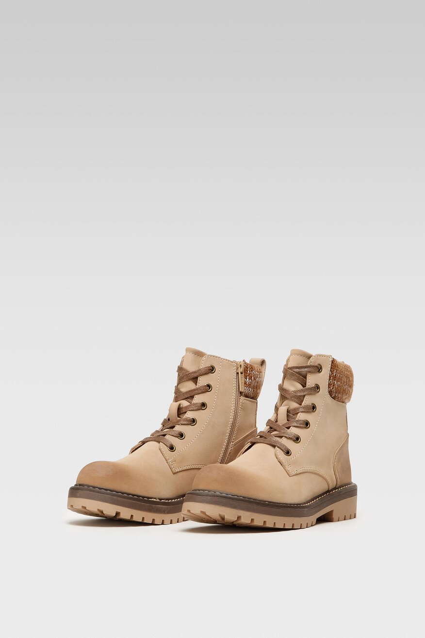 
                Bocanci Clara Barson BEJ - 5904862250649