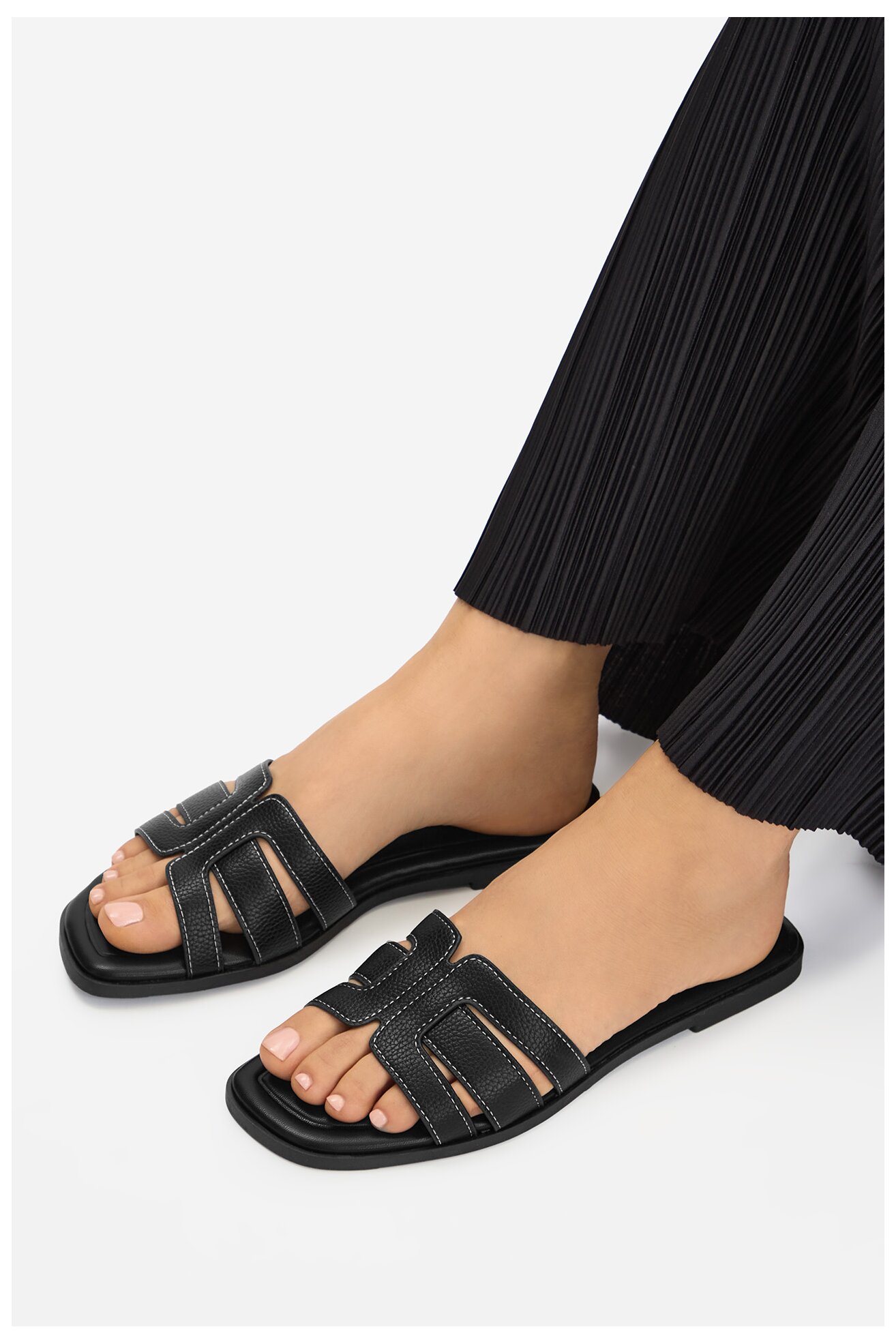 Klapki Jenny CEO-R26SS09063 Czarny