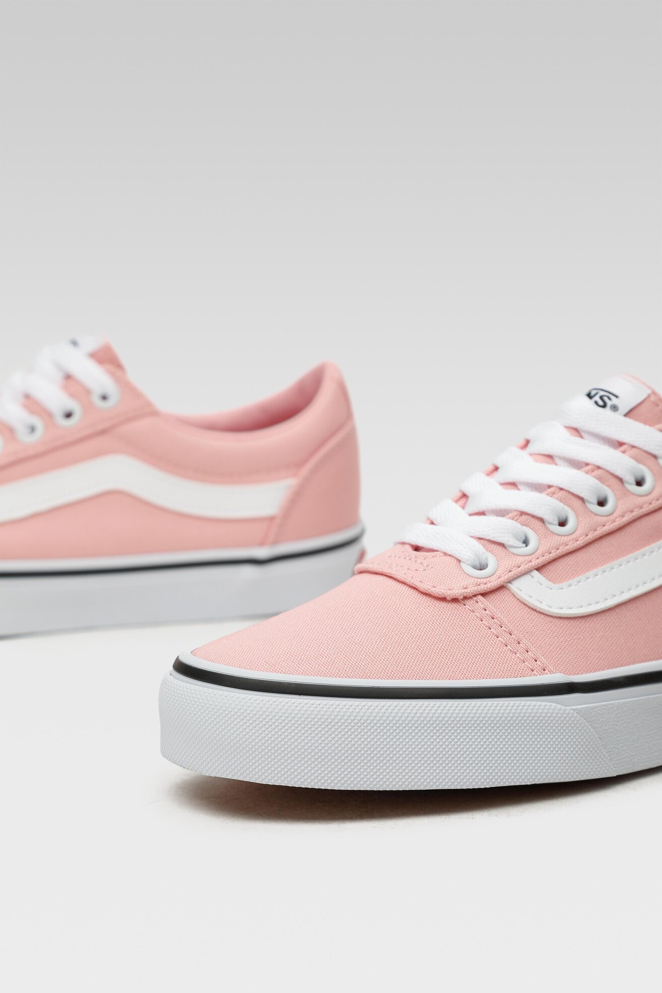 Trampki Vans WARD VN0A5HYO9DX1 Różowy