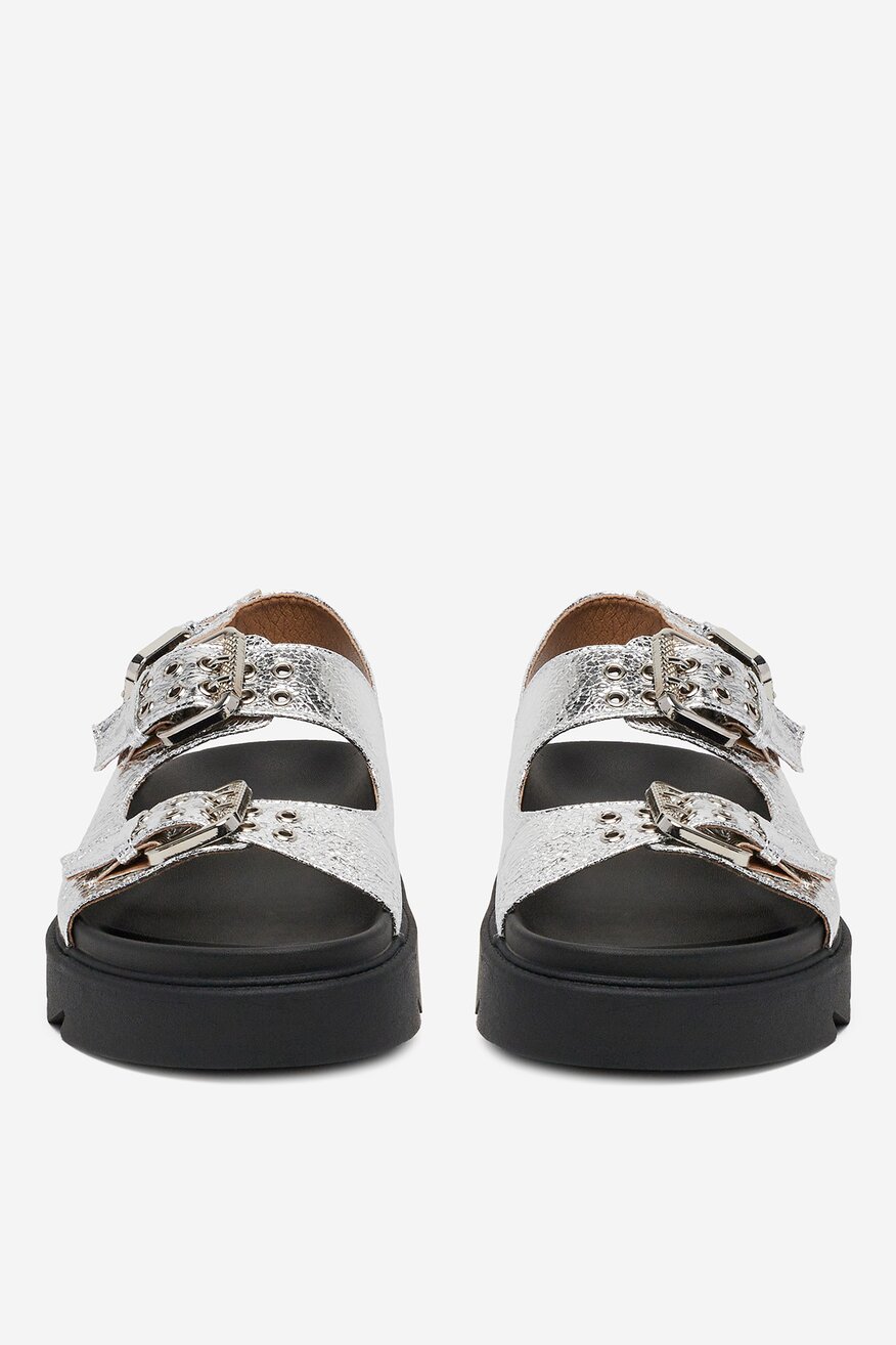 
                Сандали DeeZee СРЕБРИСТ - 5904862325491