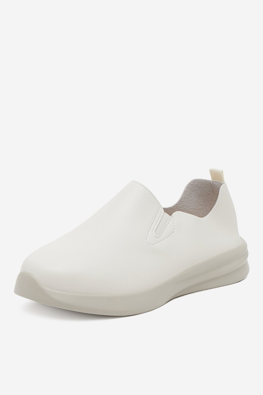 
                Clara Barson - Półbuty - 5904862917382