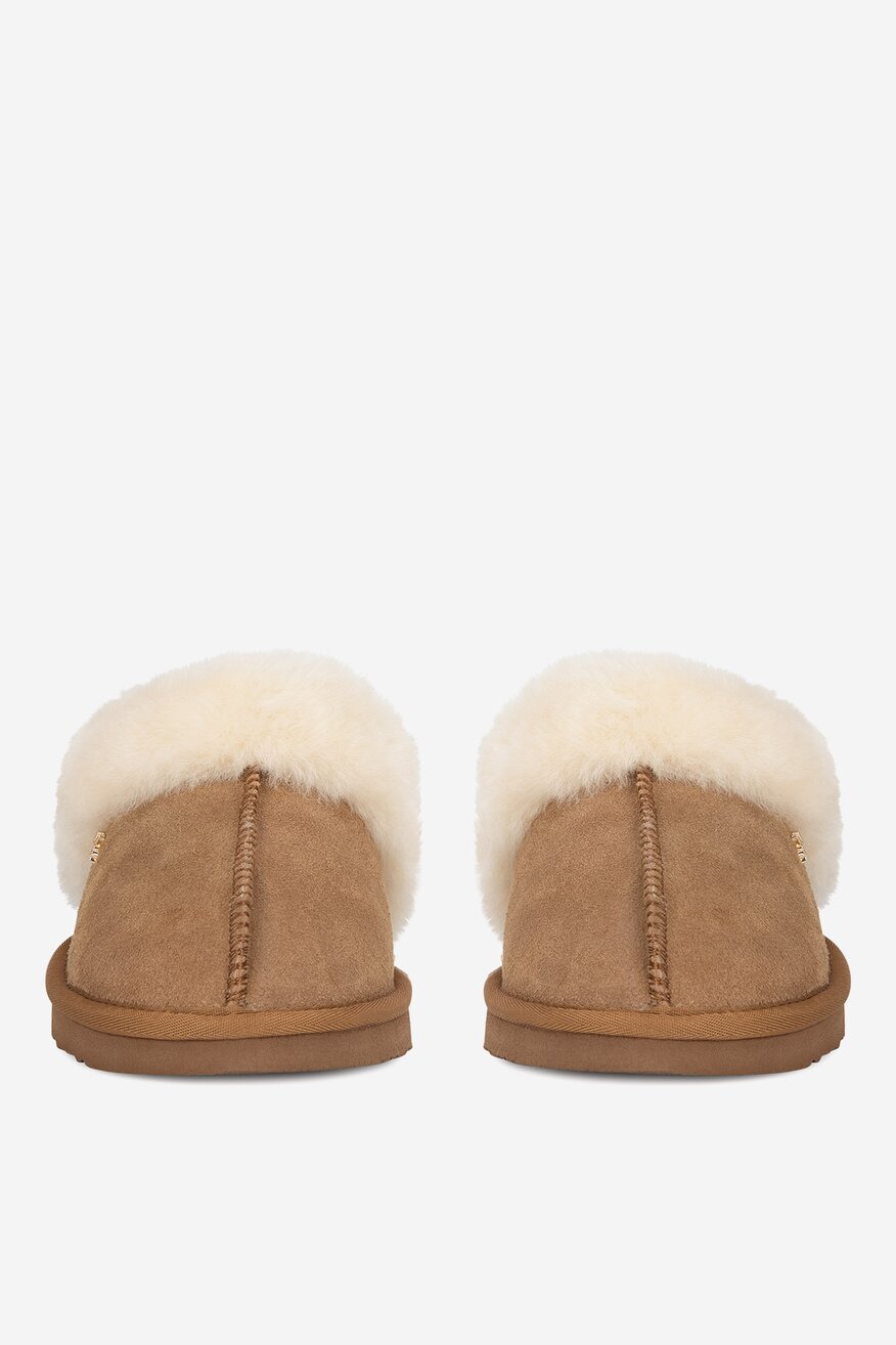 
                Mexx - Kapcie zamszowe ocieplane - 5905588924012