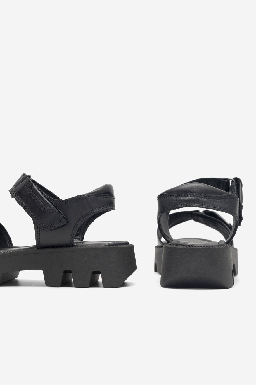 
                Сандалі Lasocki ЧОРНИЙ - 5904862811635