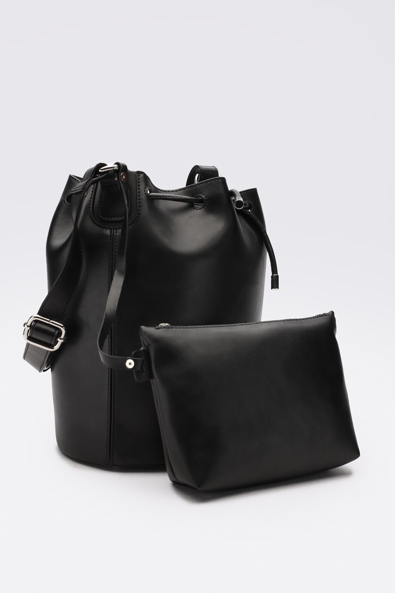 Torebka Gino Rossi RL0504 Czarny