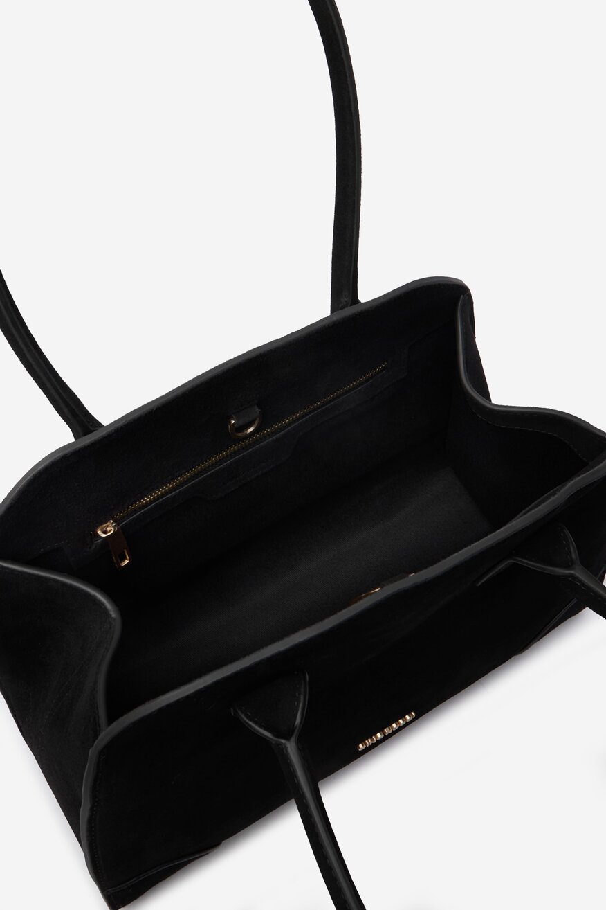 
                Дамска чанта Gino Rossi ЧЕРЕН - 5906751953921