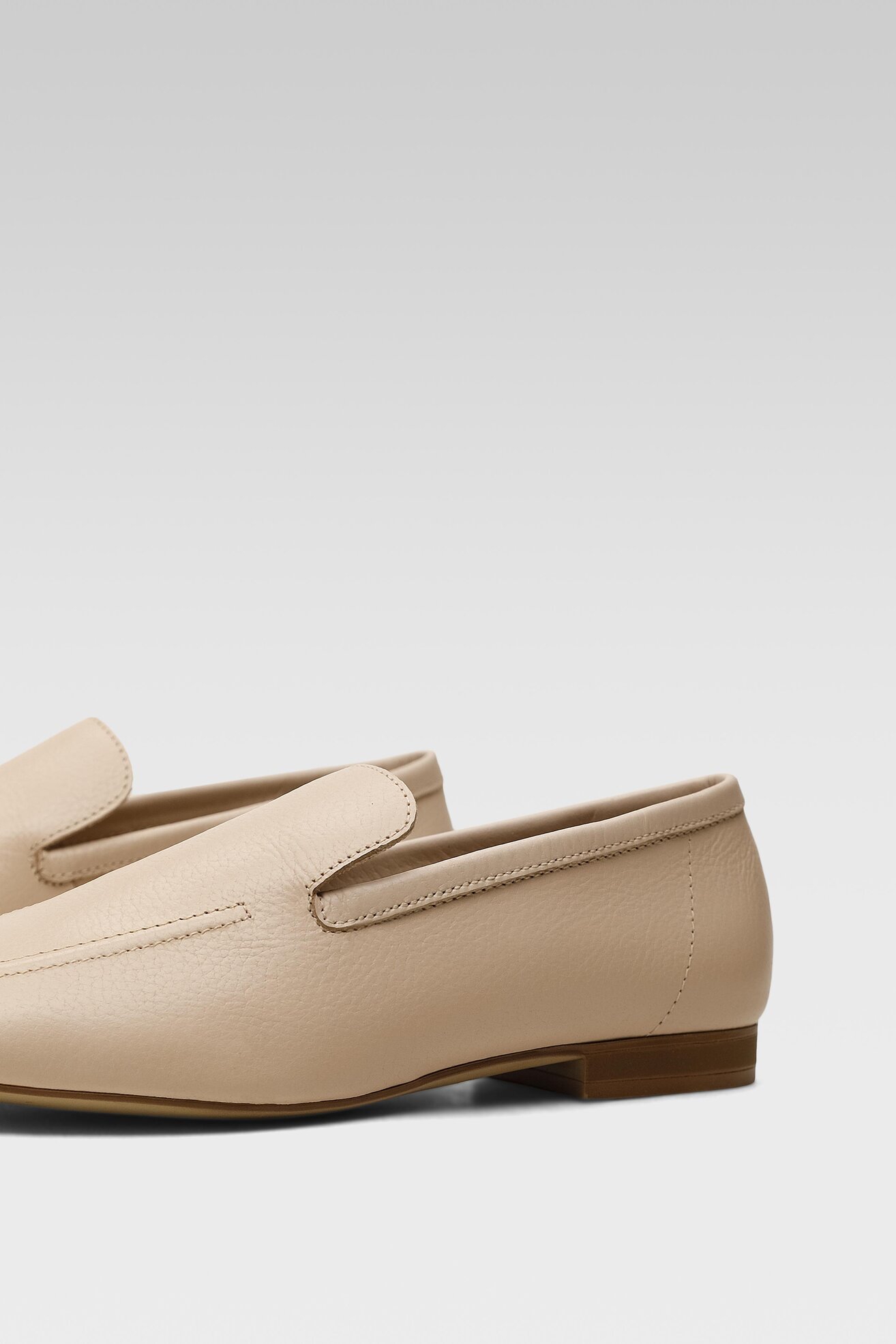 Mokasyn Gino Rossi E22-28014LGS Różowy jasny