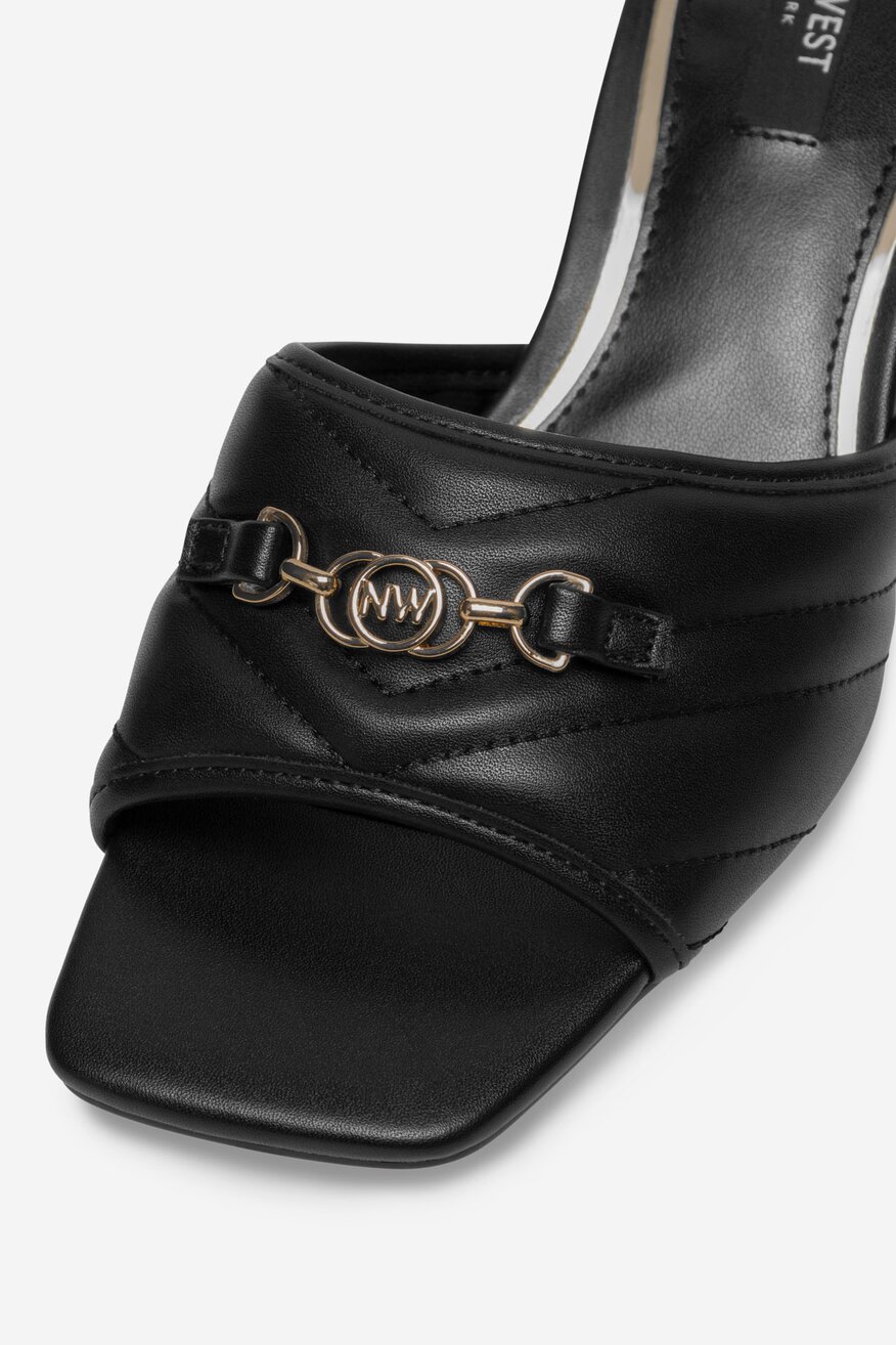 
                NINE WEST - Klapki na obcasie - 5905588564188