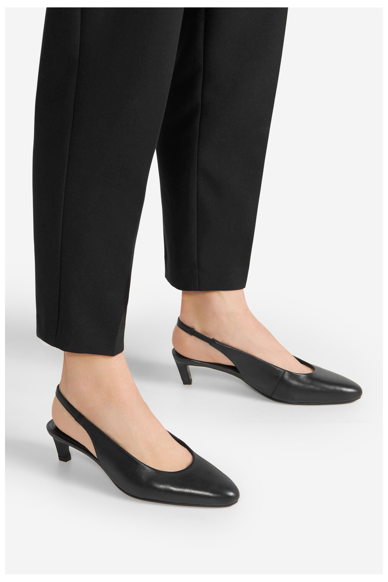 Елегантни обувки Gino Rossi LILY-118324 ЧЕРЕН