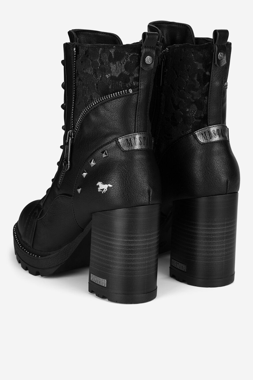 
                Mustang - Trzewiki ocieplane - 5905588861645