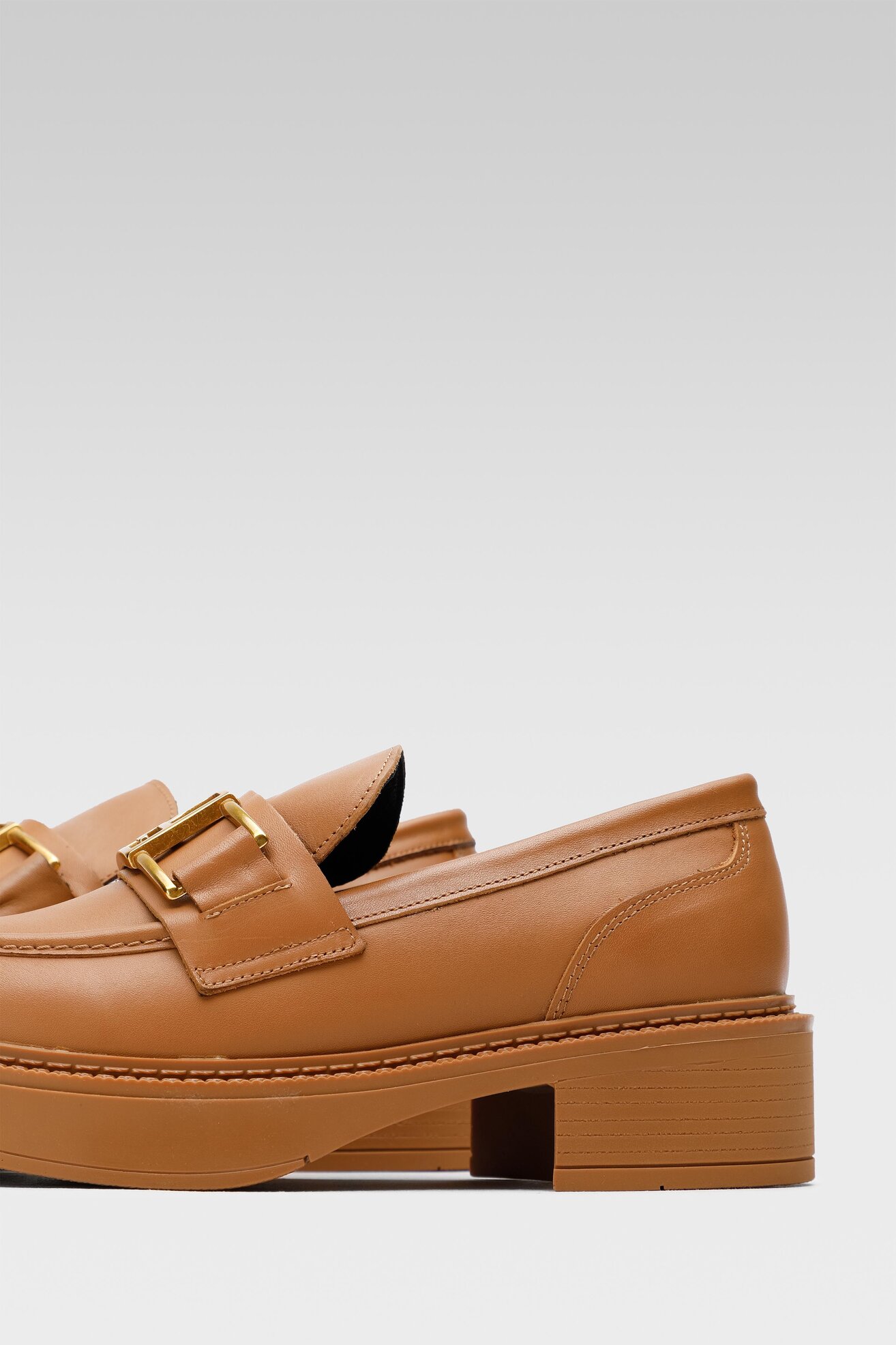 Mokaszin Gino Rossi 8039 CAMEL