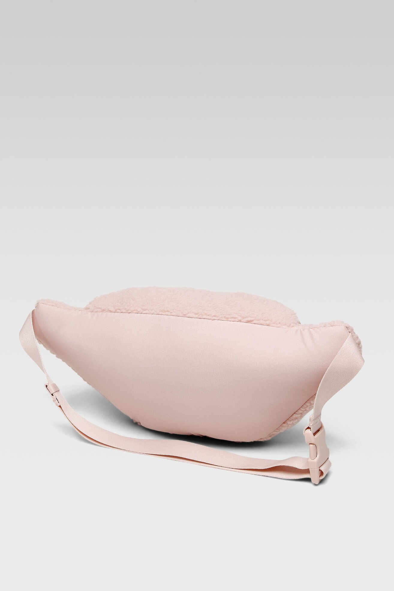 Torebka młodzieżowa Puma CORE SHERPA WAIST BAG 7916202 Różowy