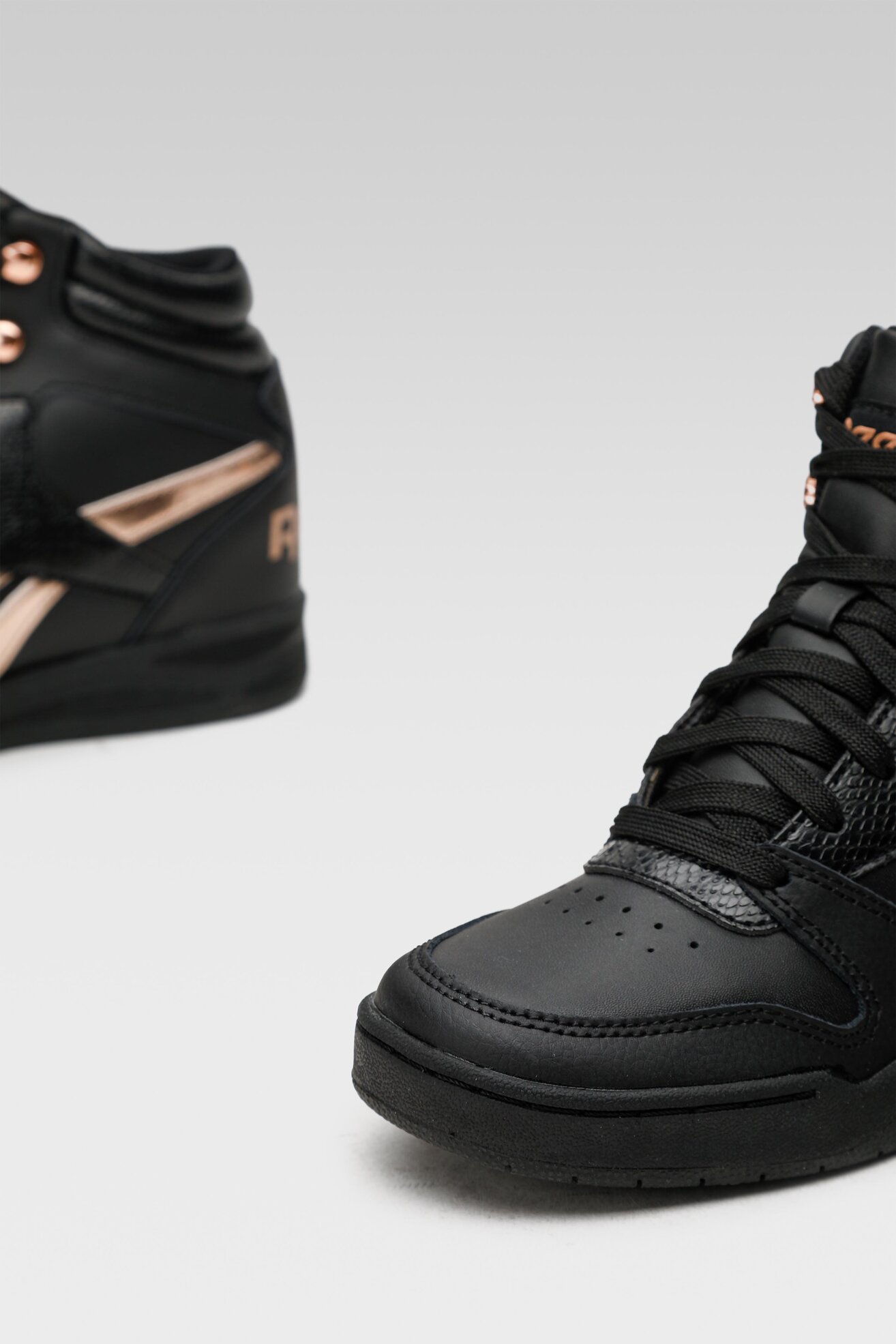 Obuwie sportowe Reebok ROYAL BB4500 HI WEDGE GX6378 Czarny