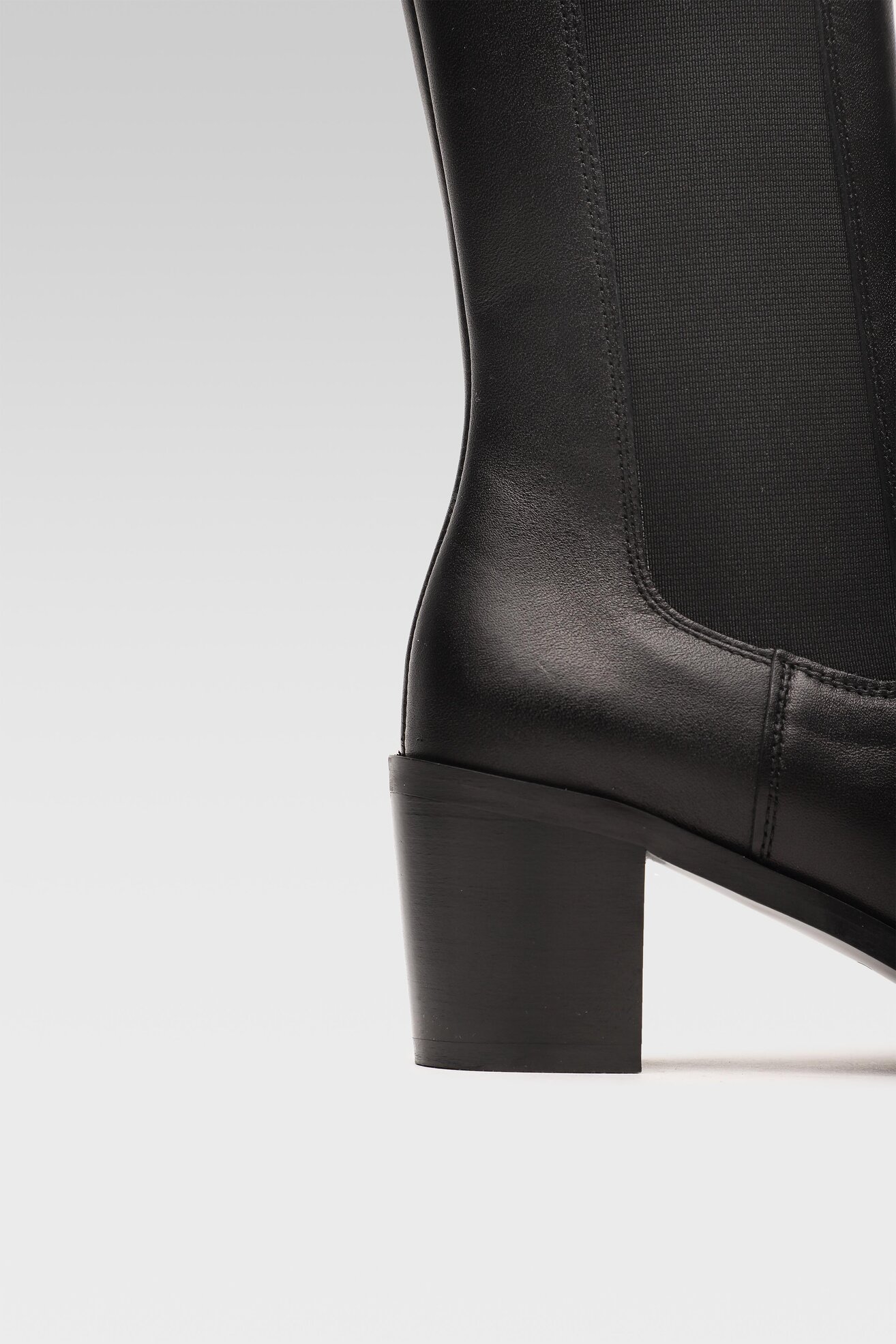 Botki Gino Rossi C006-02 Czarny