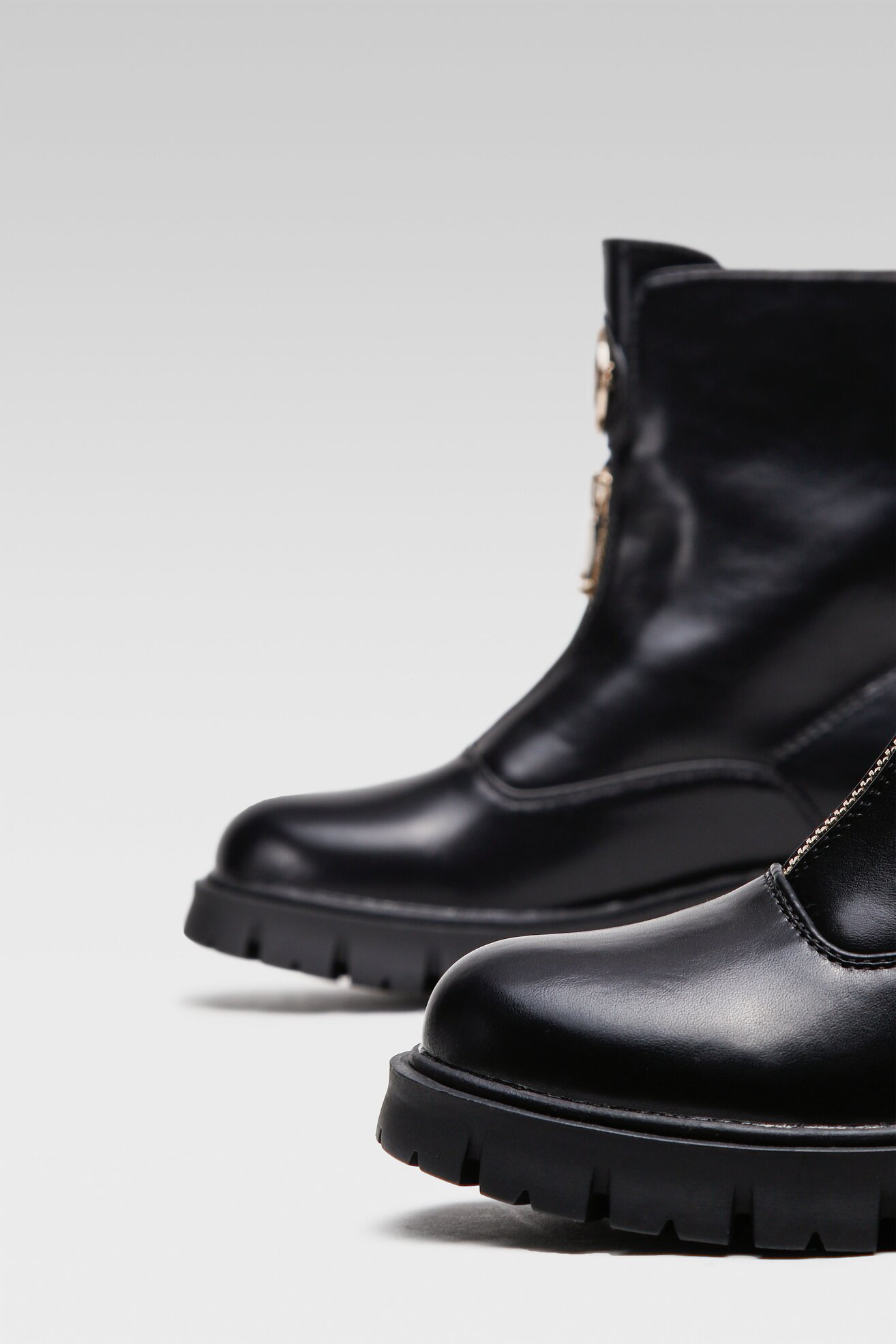 Ботуши DeeZee CS5907-05 ЧЕРЕН