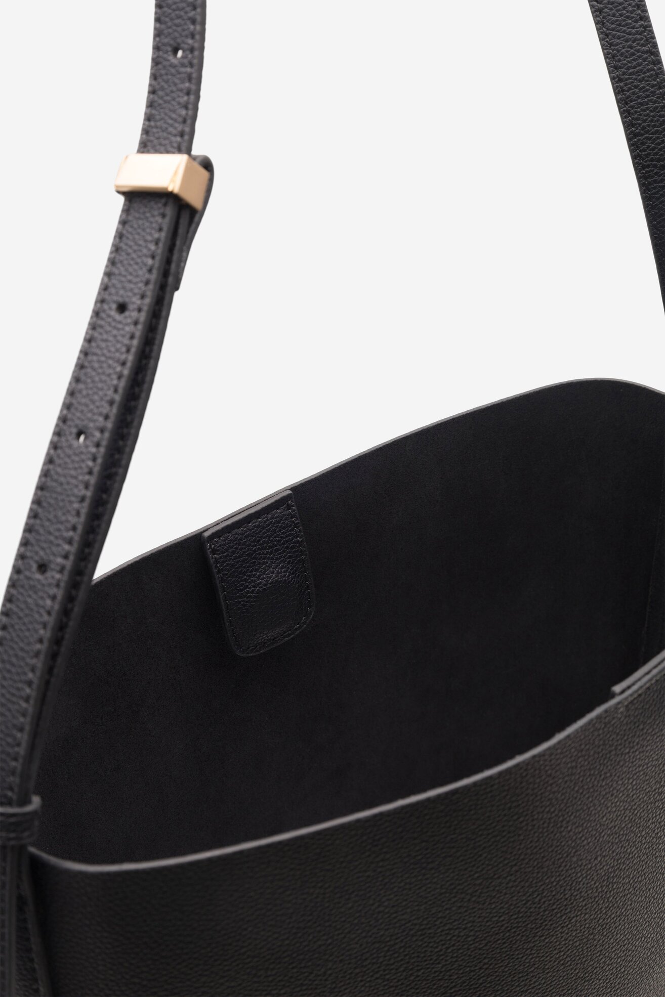 Дамска чанта Gino Rossi CS7779 ЧЕРЕН