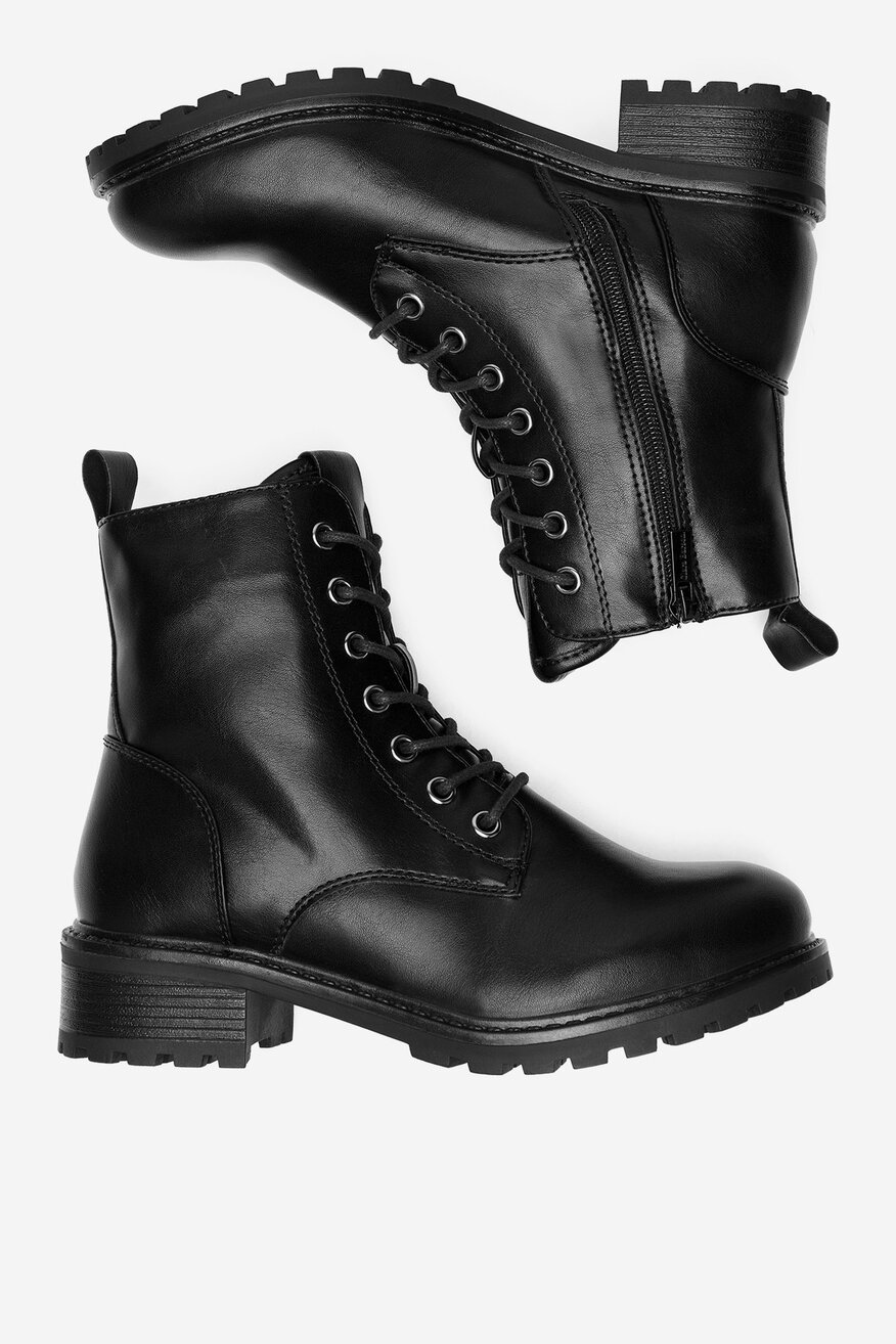 
                Боти Clara Barson ЧЕРЕН - 5905588909828