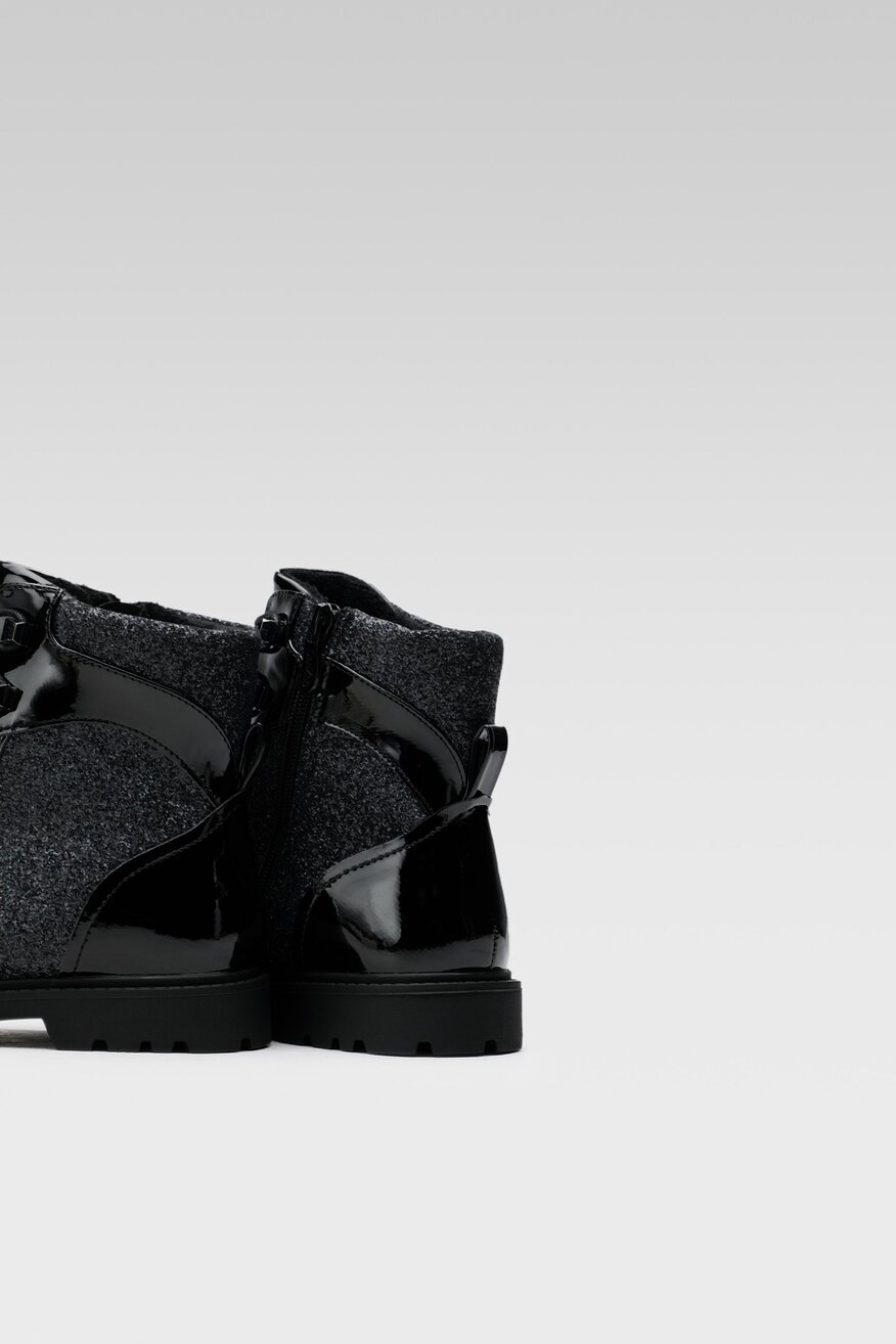 Csizma DeeZee FEKETE - 5904862272306