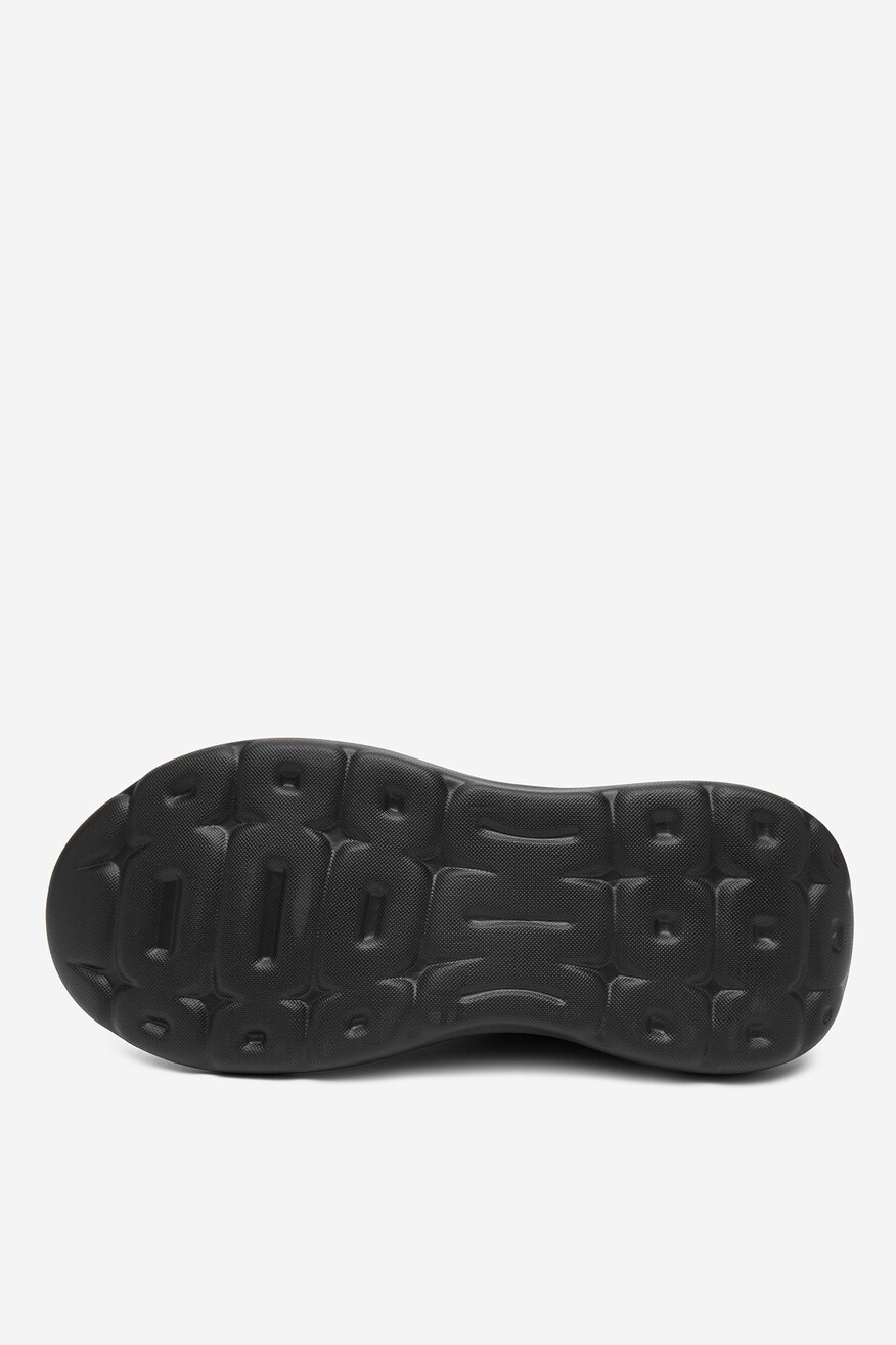 Спортни обувки adidas ЧЕРЕН - 5906751162194