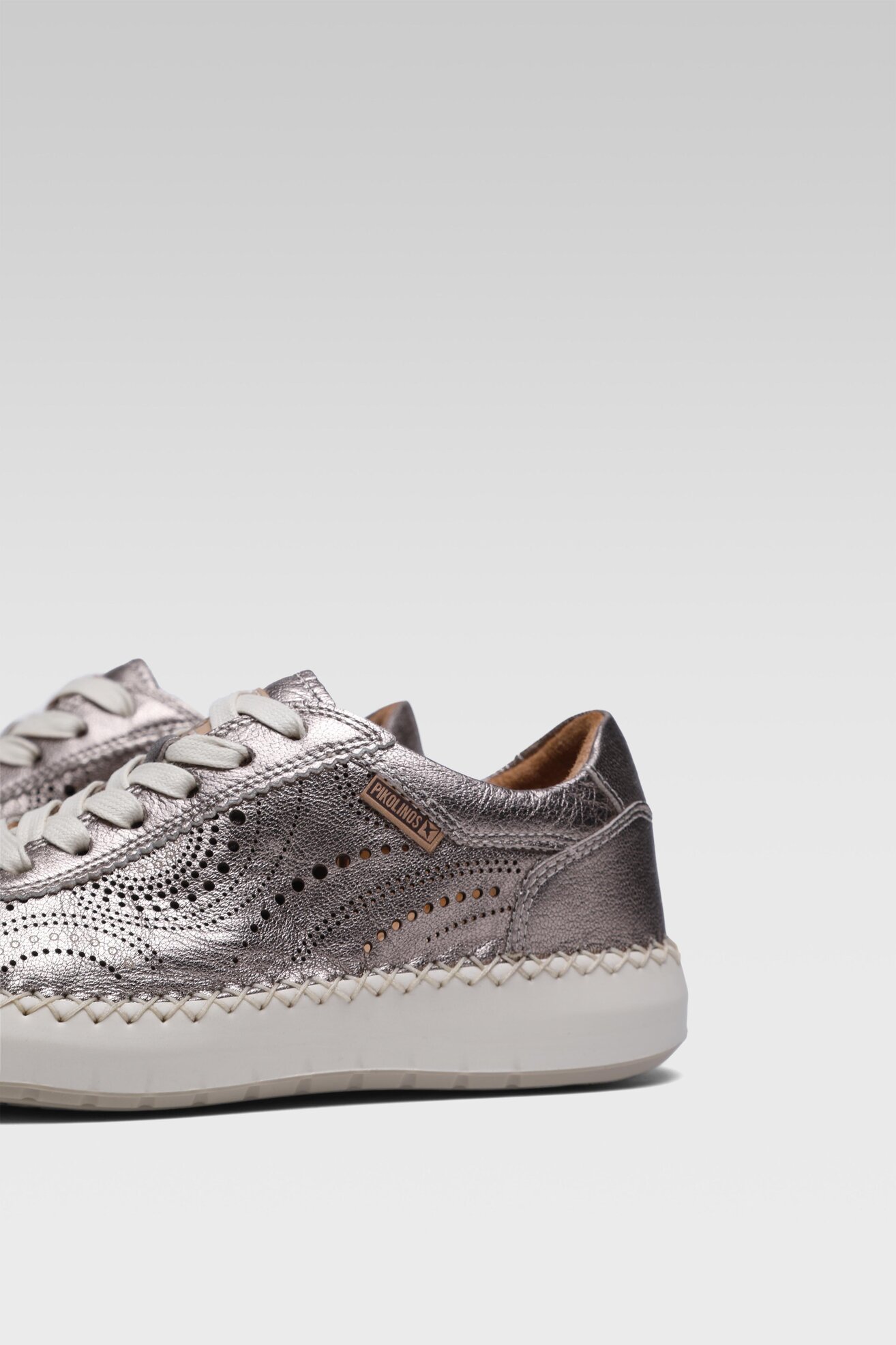 Sneakers Pikolinos W6B-6996CL Srebrny