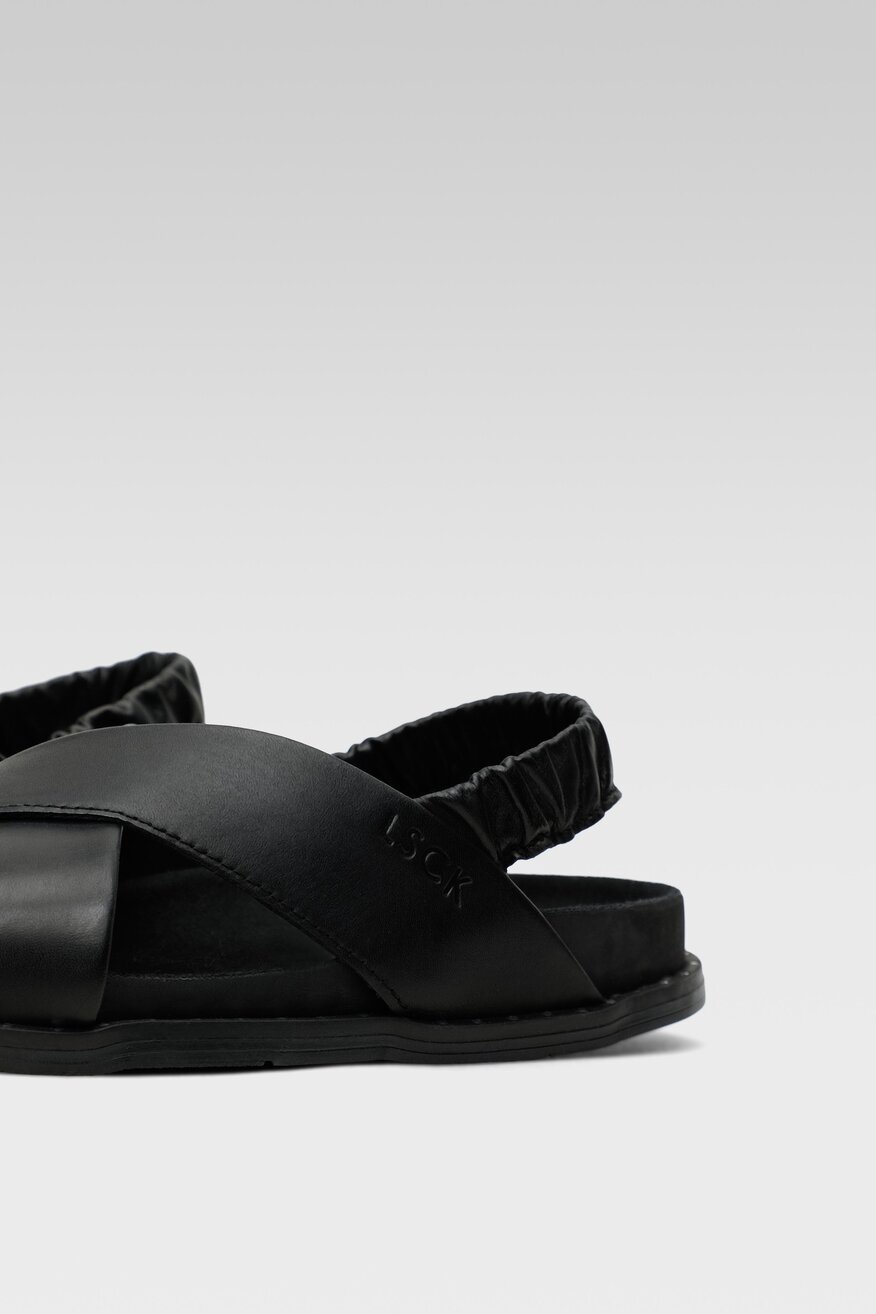 
                Сандалі Lasocki ЧОРНИЙ - 5904248431693