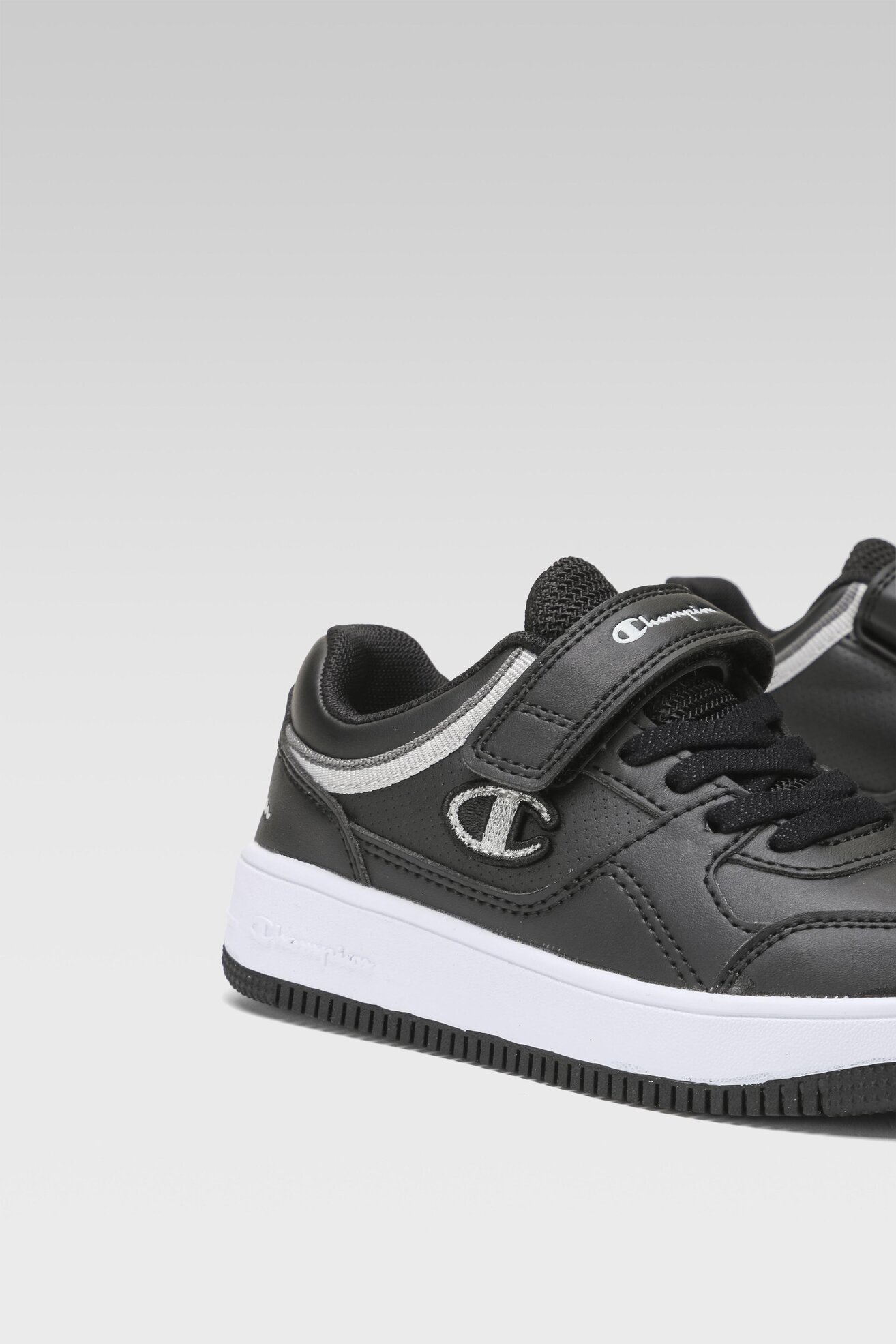 Încălțăminte sport Champion REBOUND S.0 LOW B S32406-KK001 BLEUMARIN