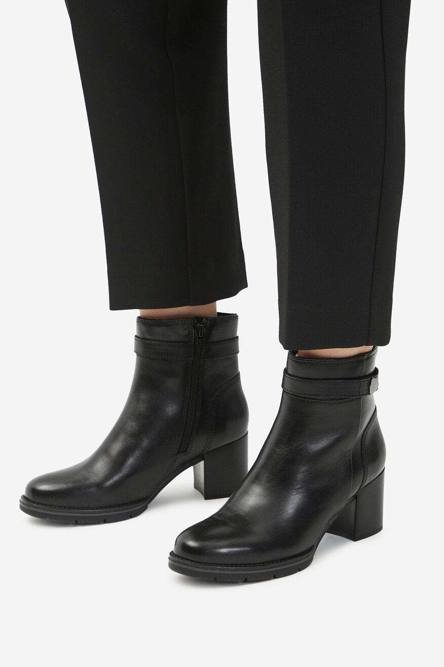 
                Bokacsizma Lasocki FEKETE - 5906751358955