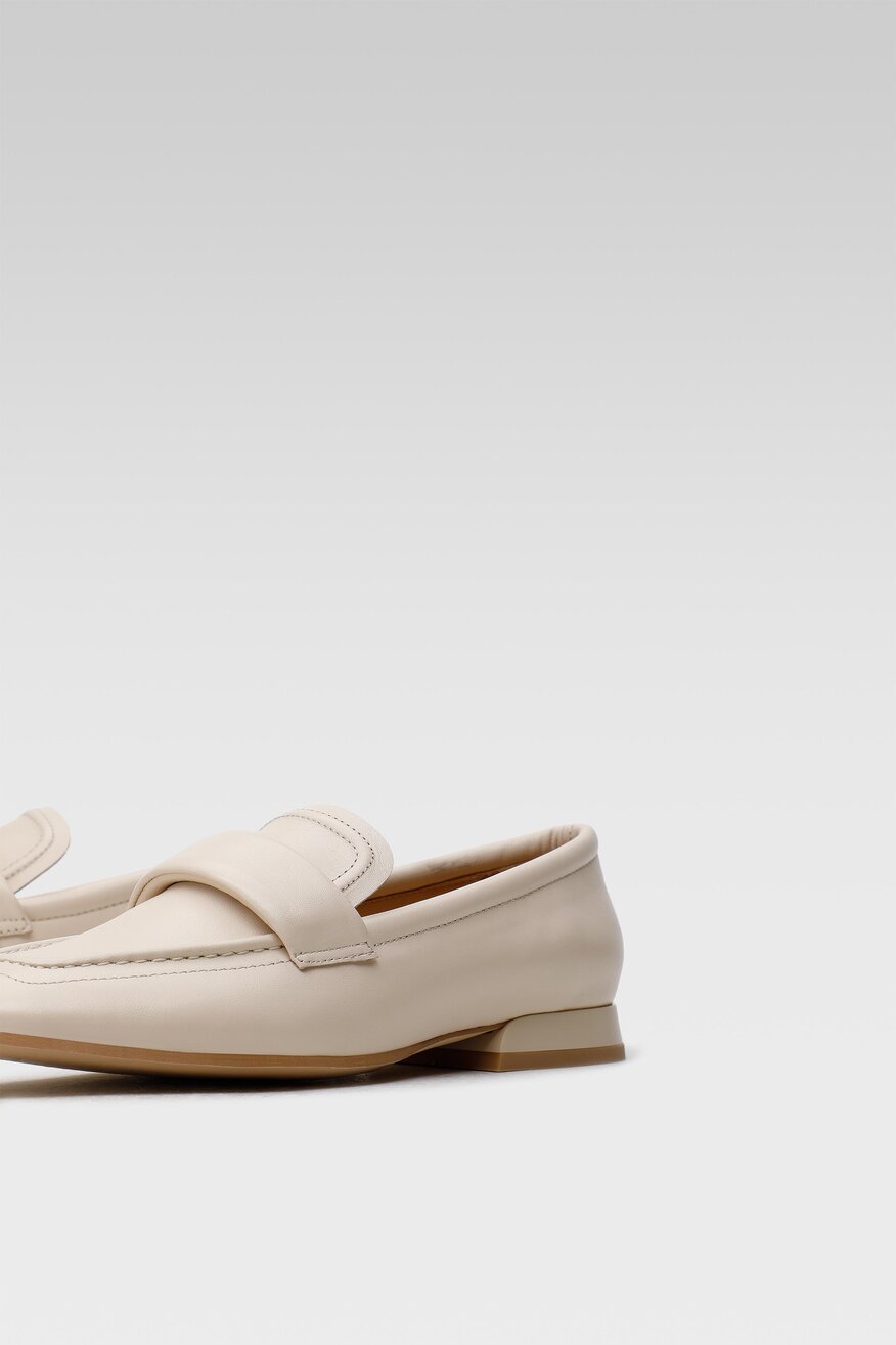 
                Gino Rossi - Loafersy skórzane - 5904248400446