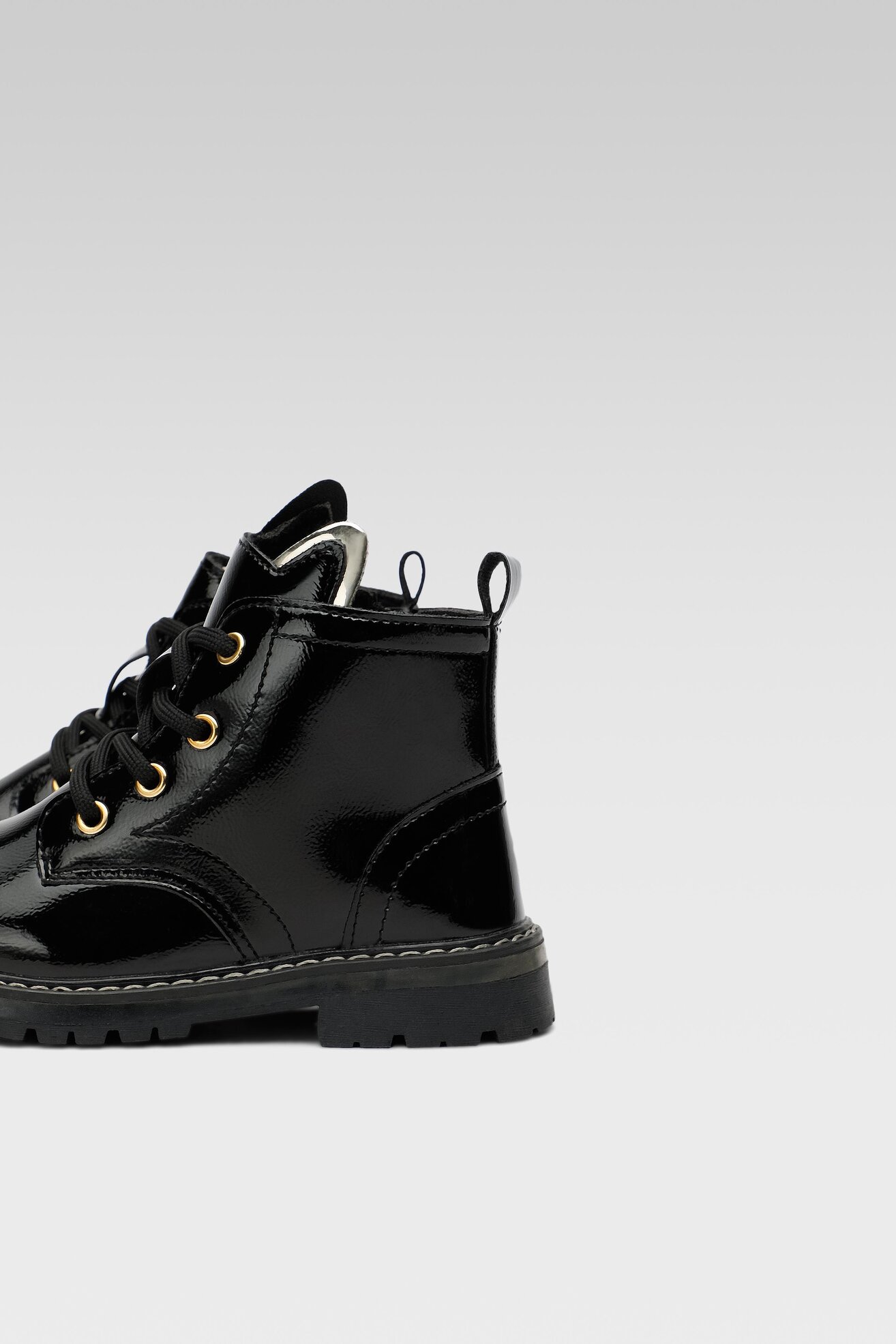 Csizma Nelli Blu CM211112-25 FEKETE