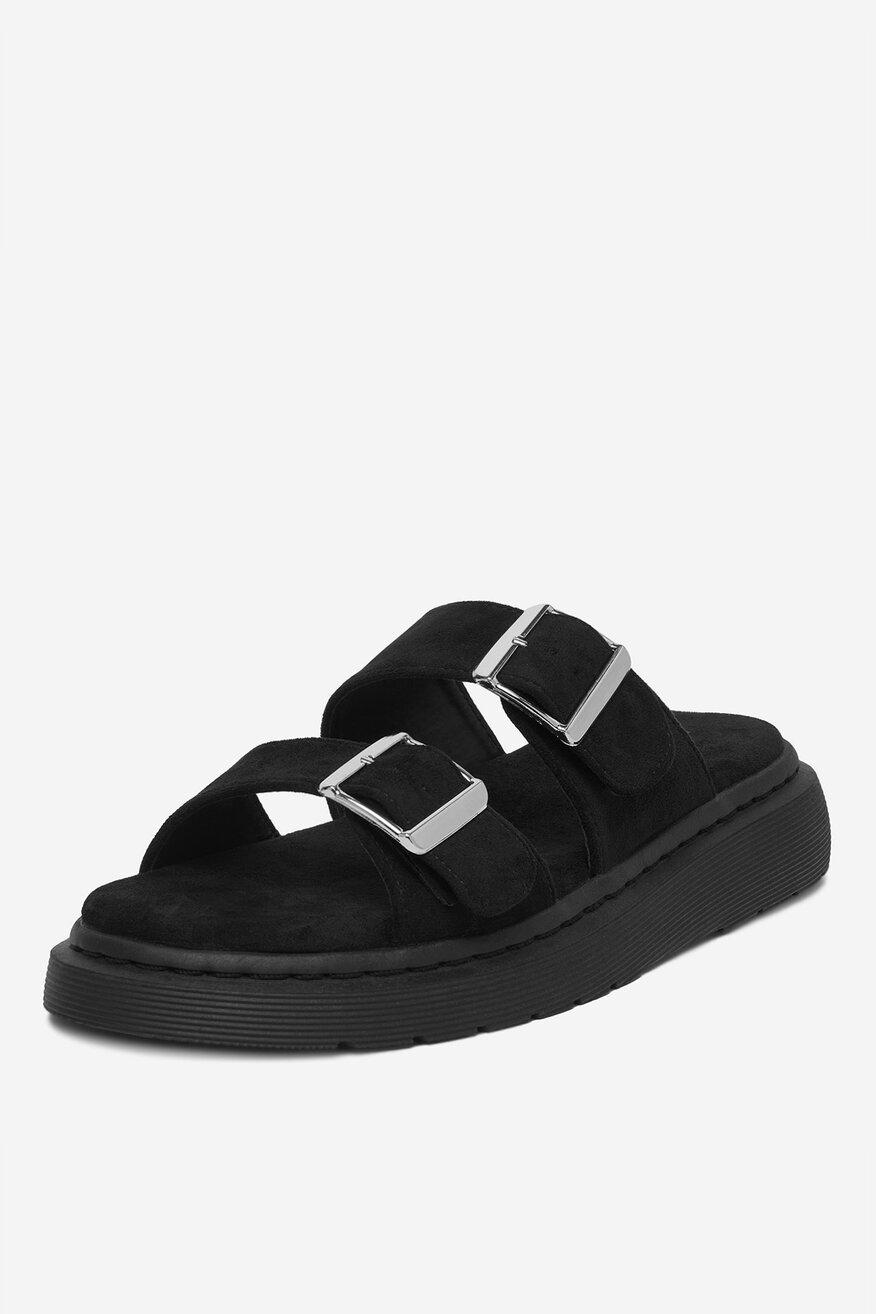 
                Шльопанець DeeZee ЧОРНИЙ - 5906751842539