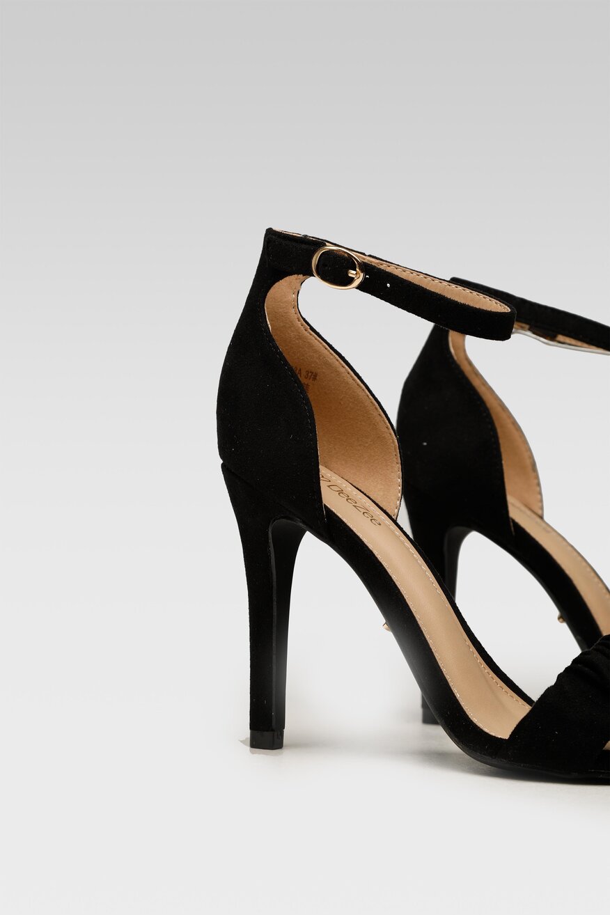 
                Сандали DeeZee ЧЕРЕН - 5904248279530