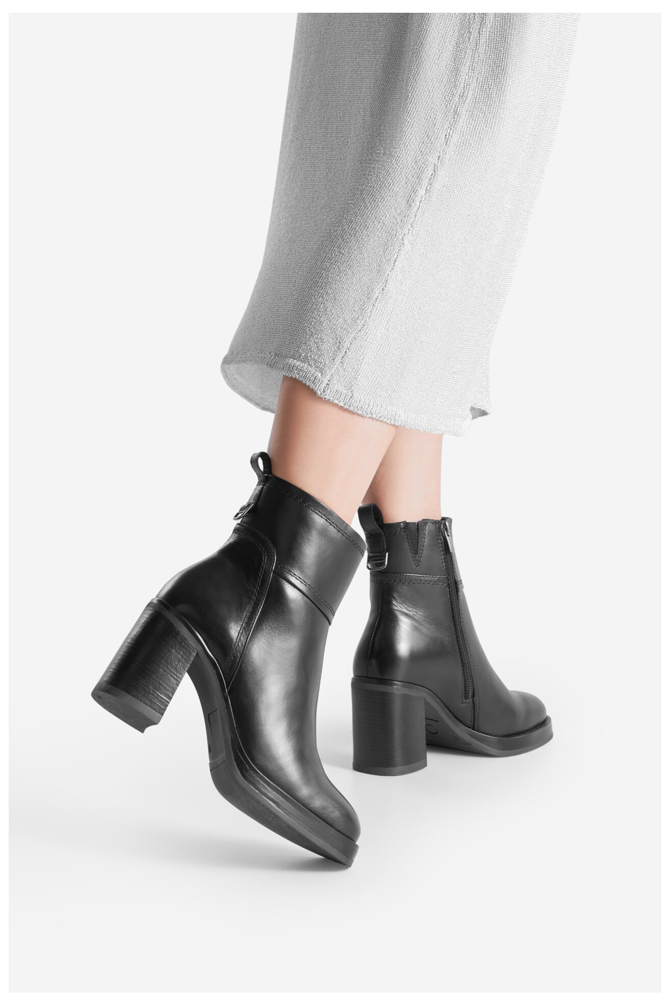 Kratke čizme Lasocki RST-TOP-03 CRNA