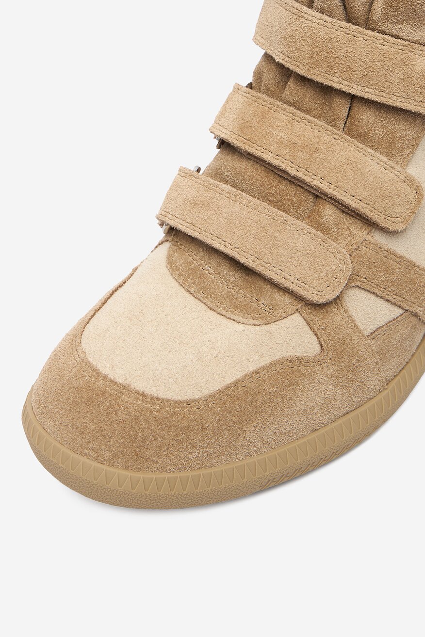 
                Напівчеревик Badura БЕЖЕВИЙ - 5906751338827