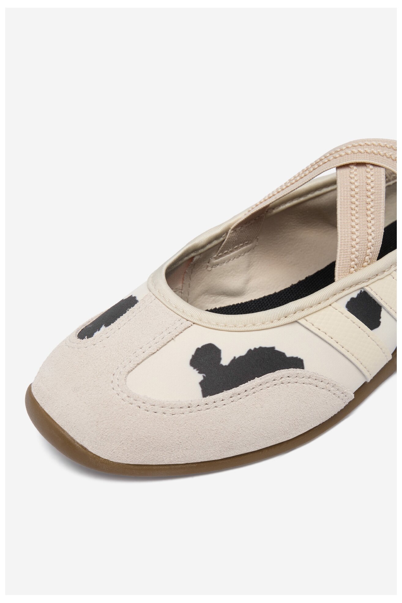 Baleriny adidas CEO-BARREDA MARY JANE KI2755 Biały
