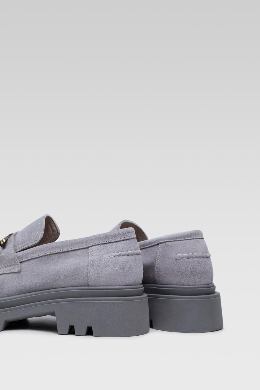 
                Badura - Mokasyny skórzane z aplikacją - 5904248466916