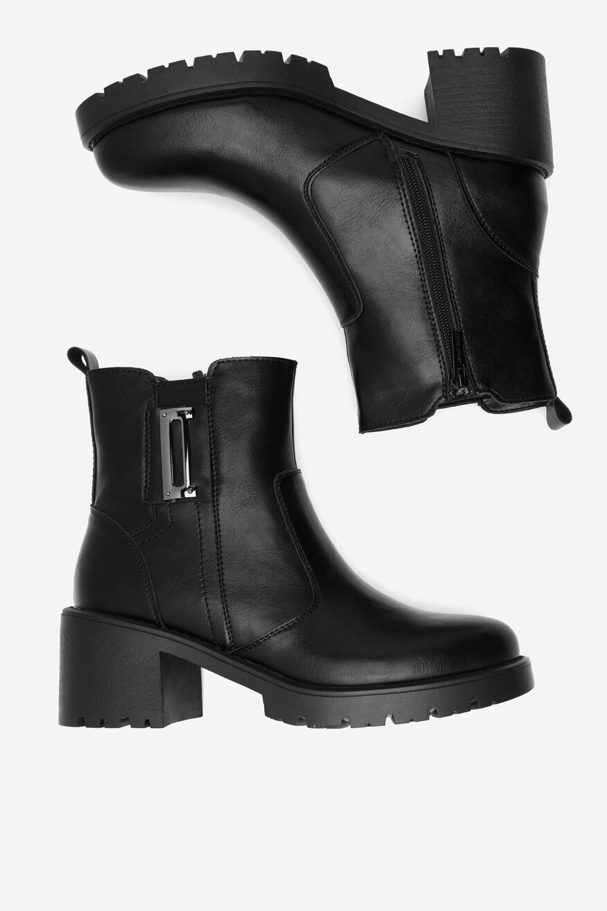 
                Kratke čizme Jenny Fairy CRNA - 5905588892748