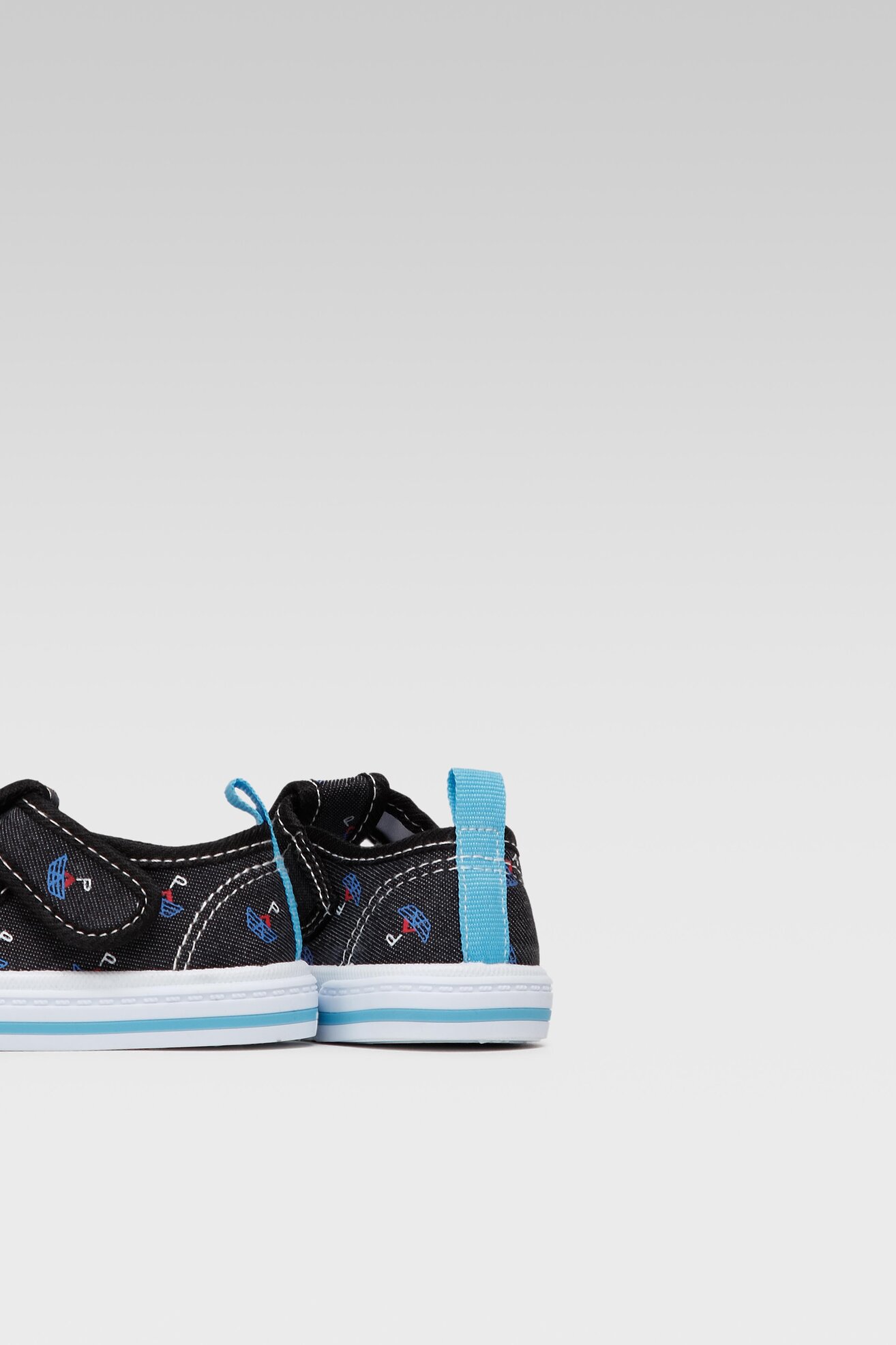 Papuče Action Boy CF2093-7 CRNA