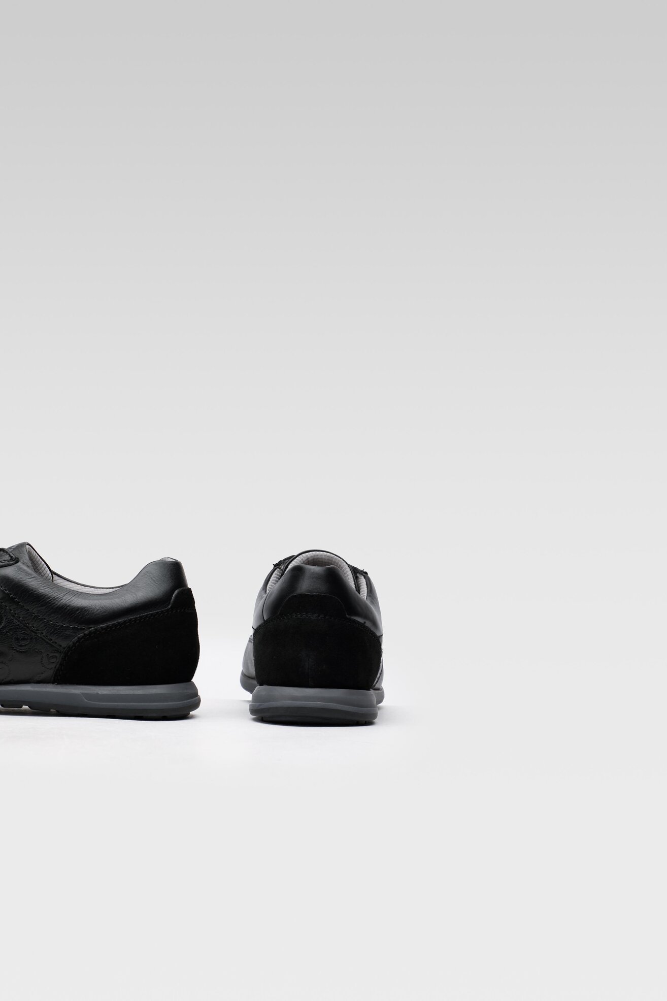 Sneakers Bugatti 312-A9Q01-1000-1000 Czarny