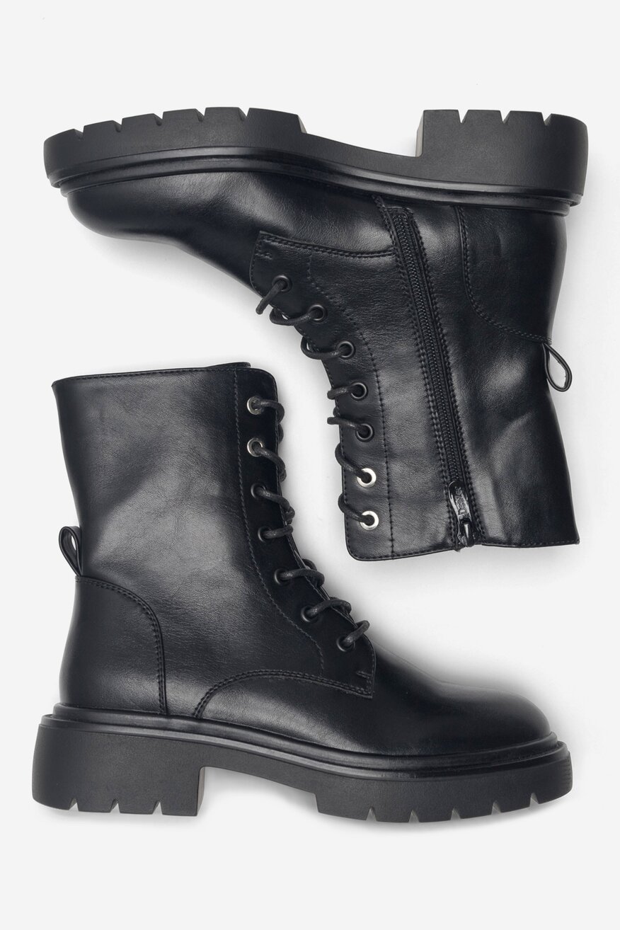 
                Duboke cipele DeeZee CRNA - 5904862953007