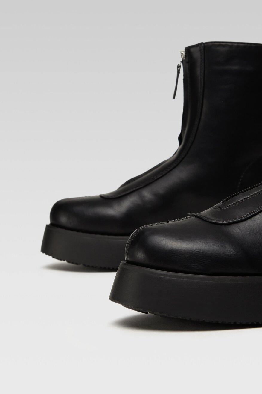 
                Jenny Fairy - Botki czarne - 5904862246321