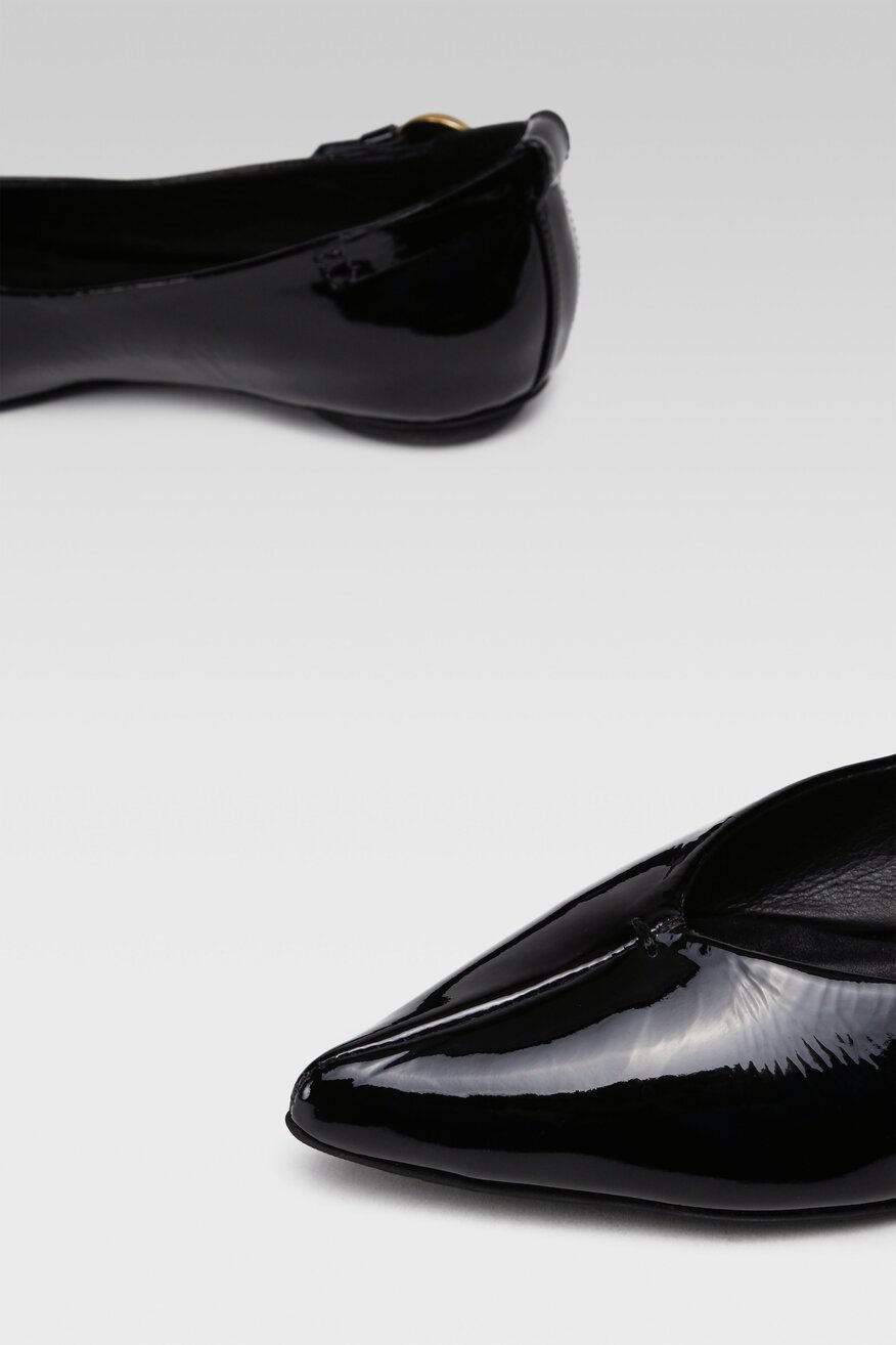 Gino Rossi - Skórzane baleriny w szpic - 5904248487898