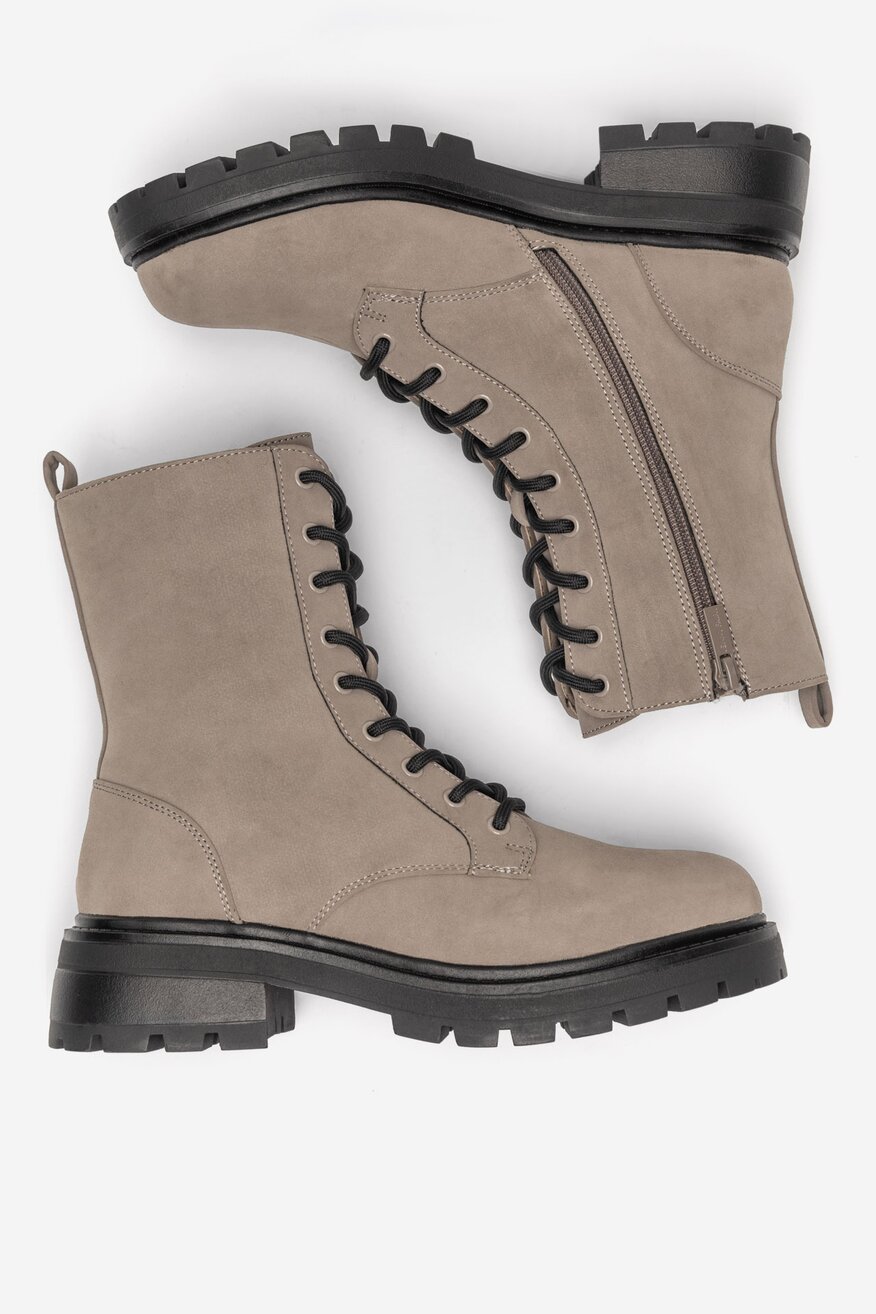 
                Боти Jenny Fairy СИВ - 5905588657002