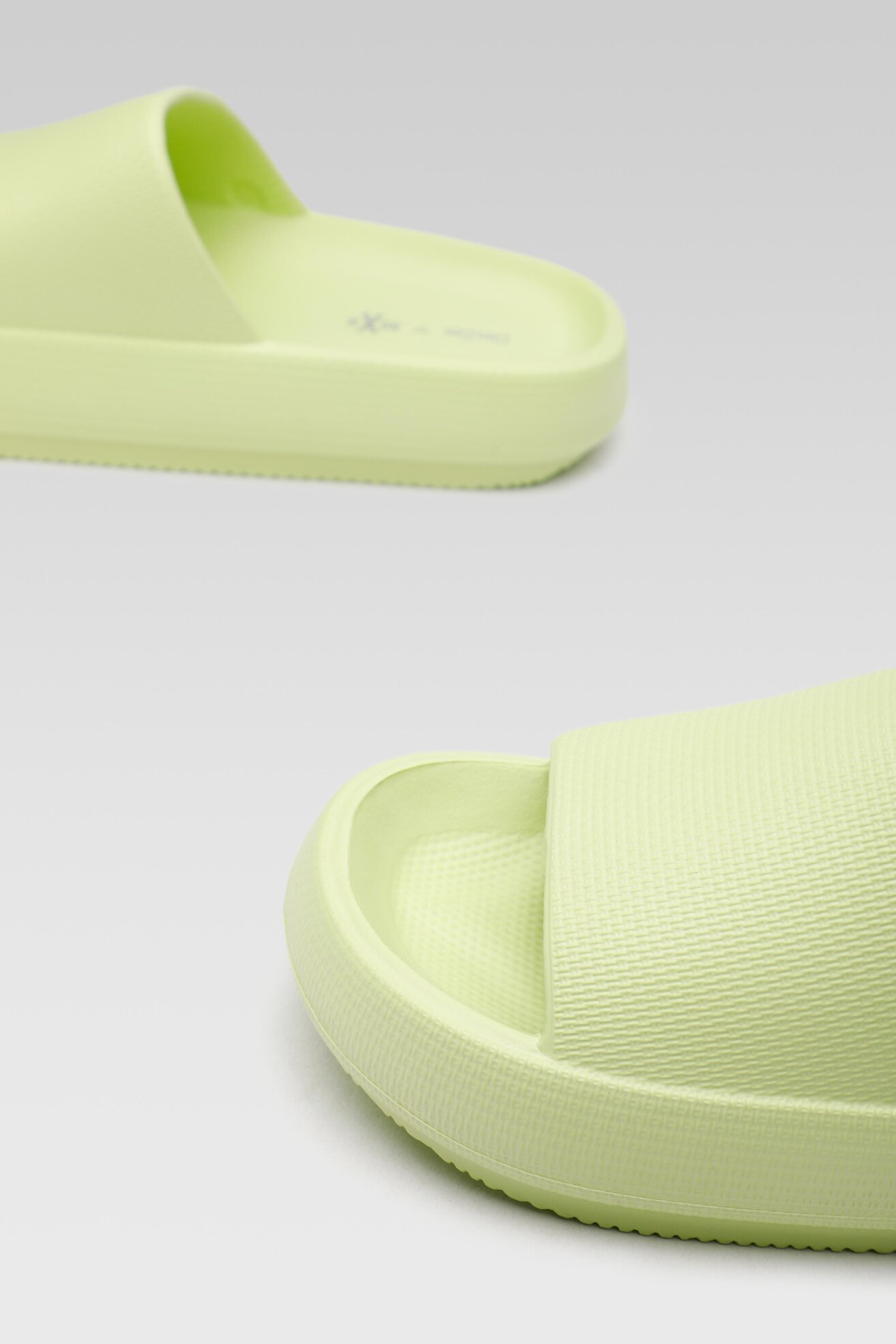 Klapki DeeZee 888013 Zielony