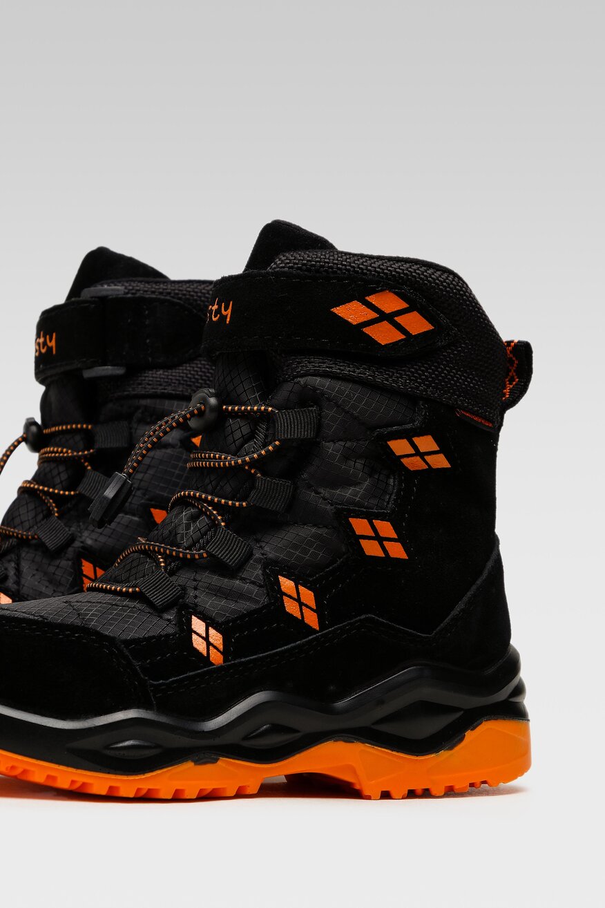 
                Twisty - Trzewiki zamszowe - 5904248146030