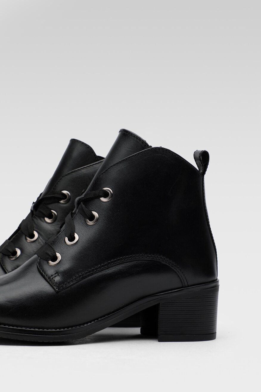 
                Lasocki - Trzewiki skórzane - 5904862279435